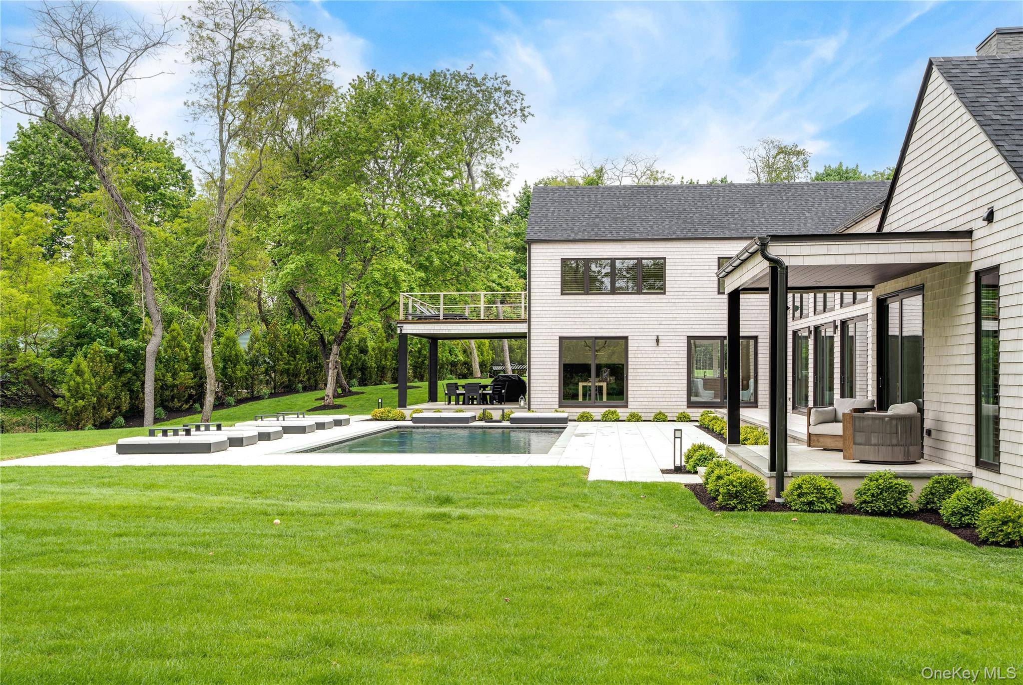100 S Ferry RD, Shelter Island, NY 11964