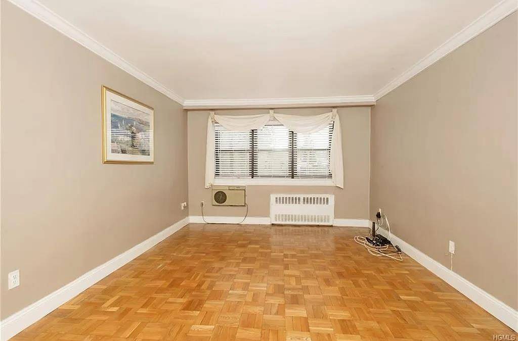 1122 Yonkers #1E, Yonkers, NY 10704