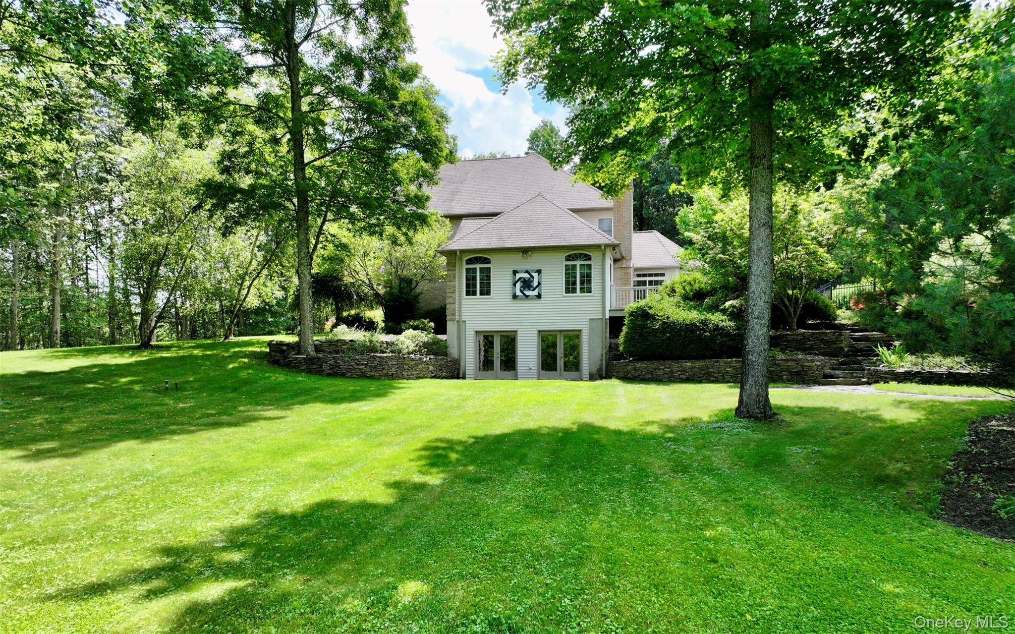 75 Susan LN, Circleville, NY 10919