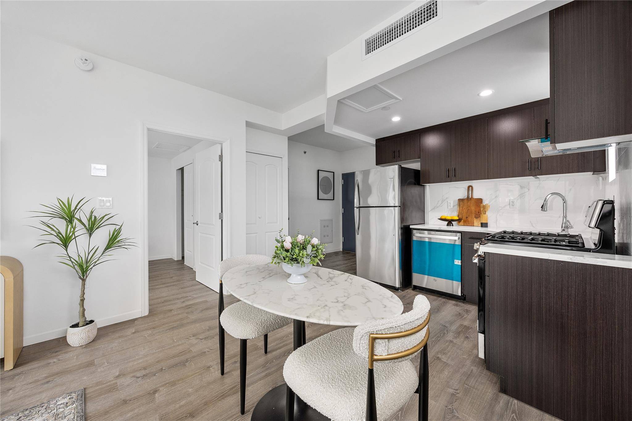 97-30 64th AVE #3B, Rego Park, NY 11374