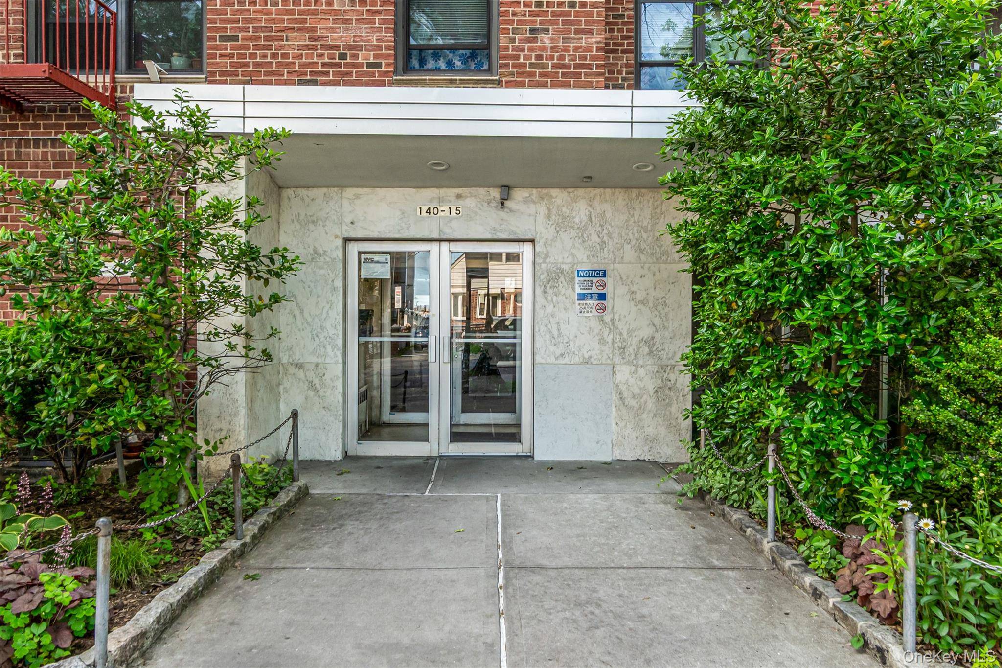 140-15 Holly AVE #4E, Flushing, NY 11355