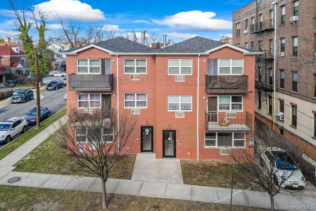 16001 Sanford AVE, Flushing, NY 11358
