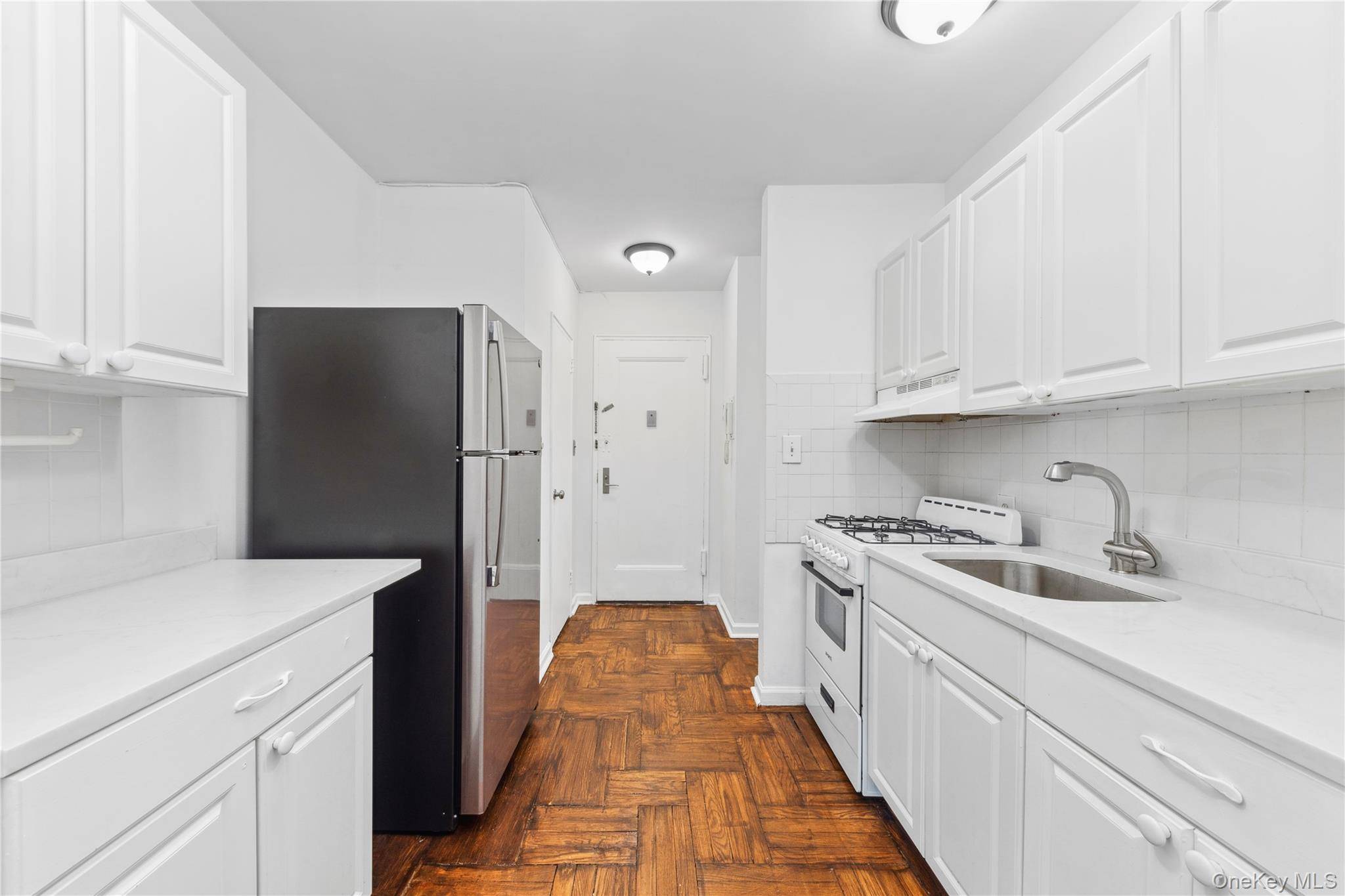 5355 Henry Hudson Pkwy #4G, Bronx, NY 10471