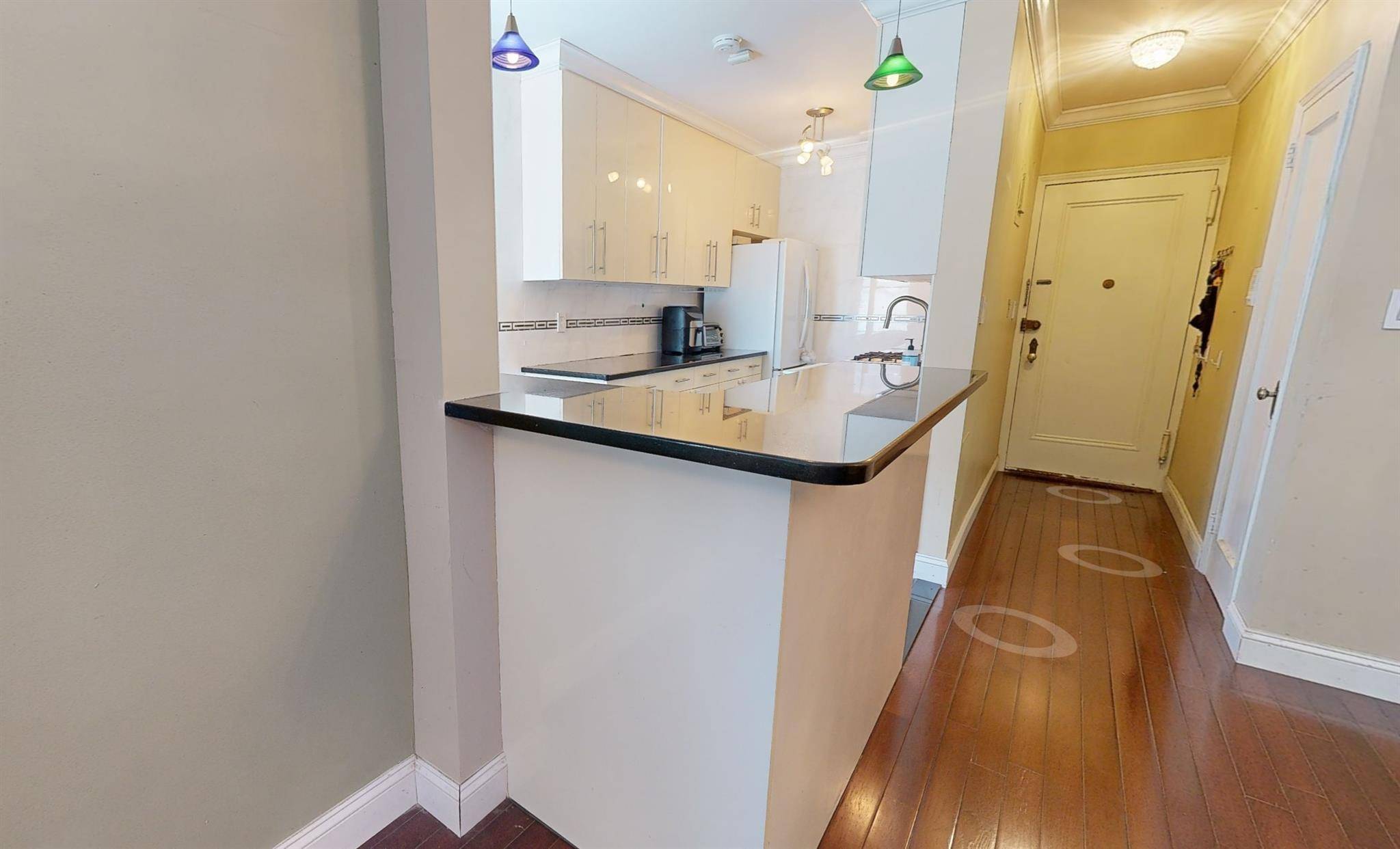 9410 64 RD #B6, Rego Park, NY 11374