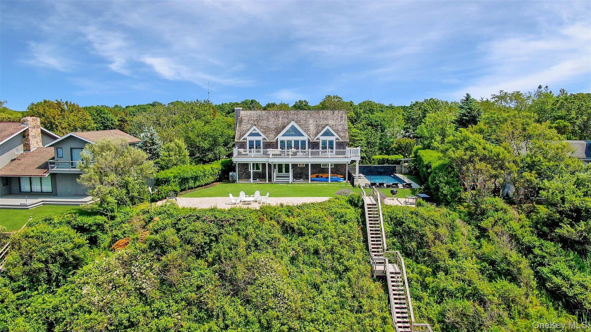 2700 Sound DR, Greenport, NY 11944