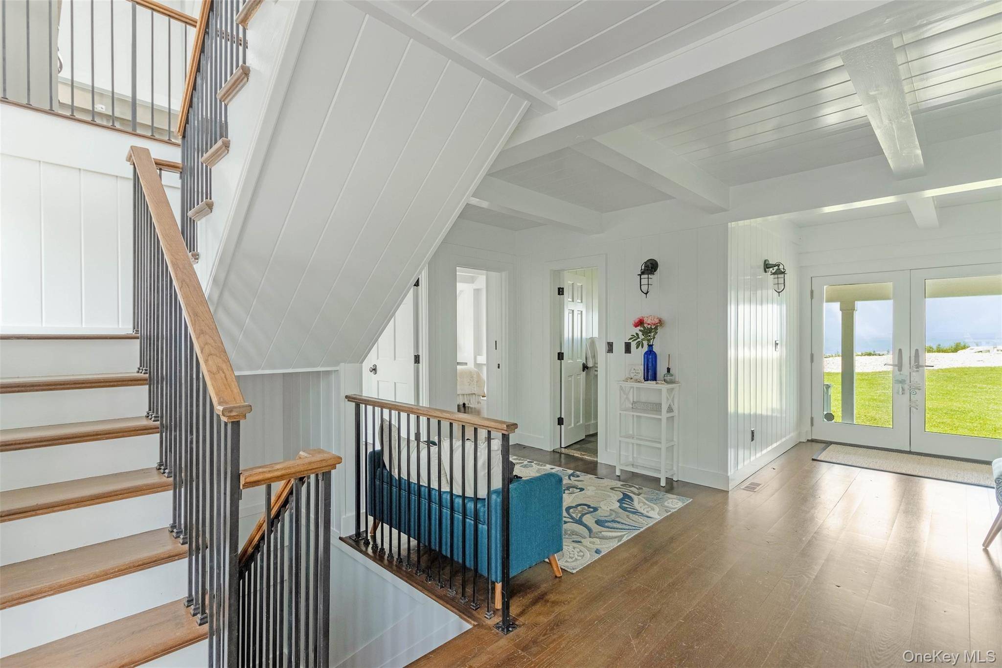 2700 Sound DR, Greenport, NY 11944