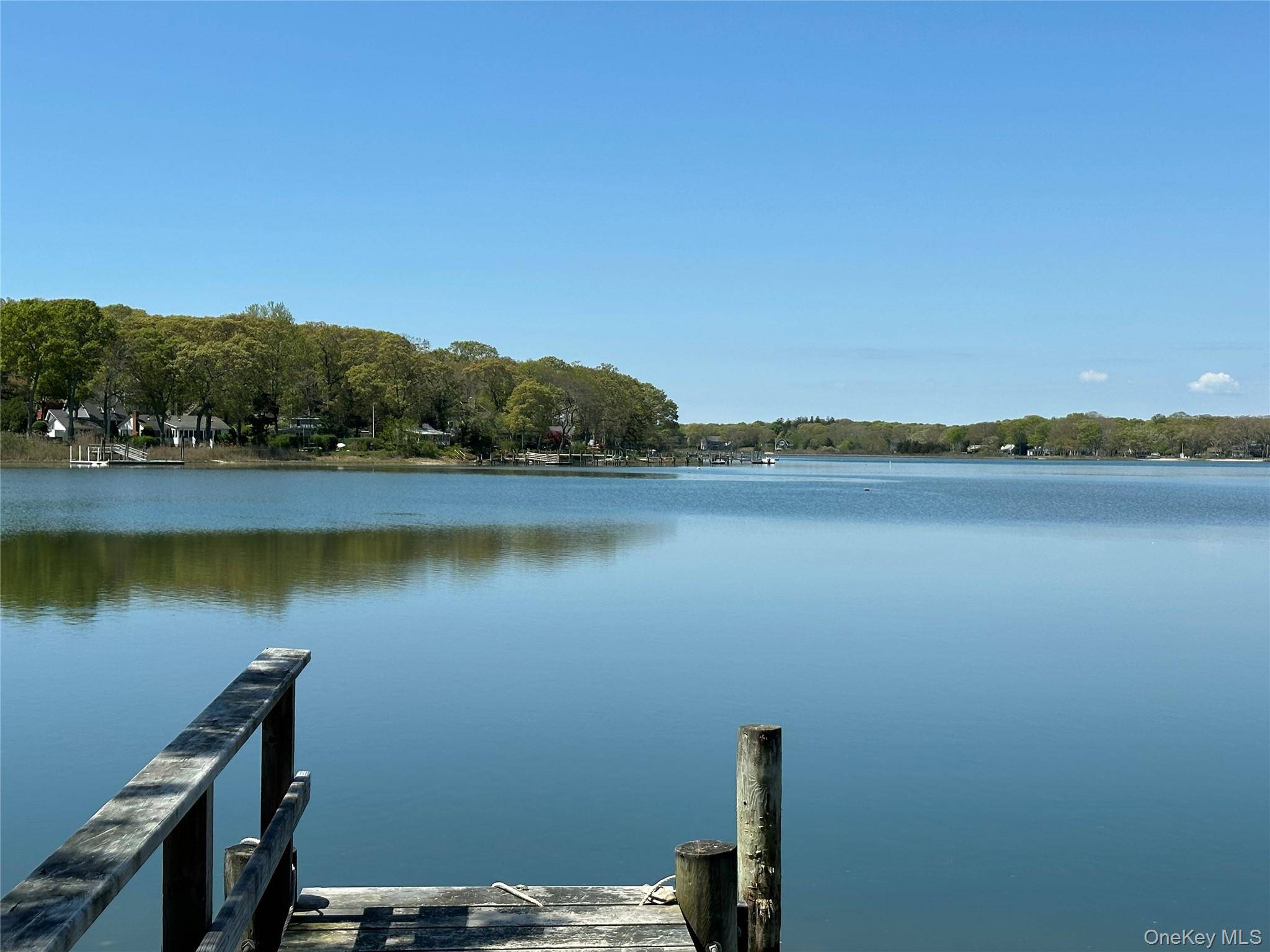 1854 N Bayview RD, Southold, NY 11971