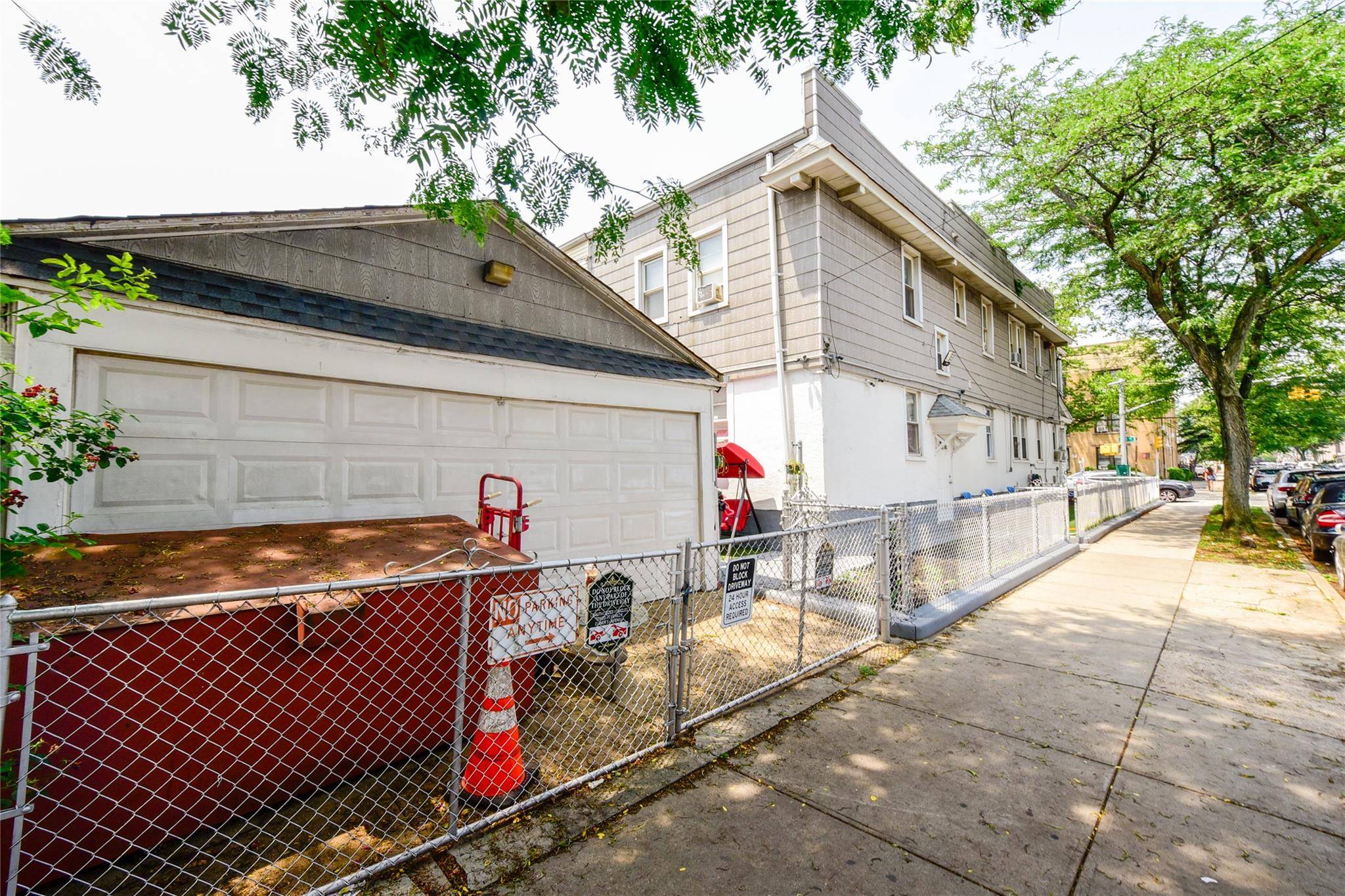 11418 103rd AVE, Richmond Hill S., NY 11419