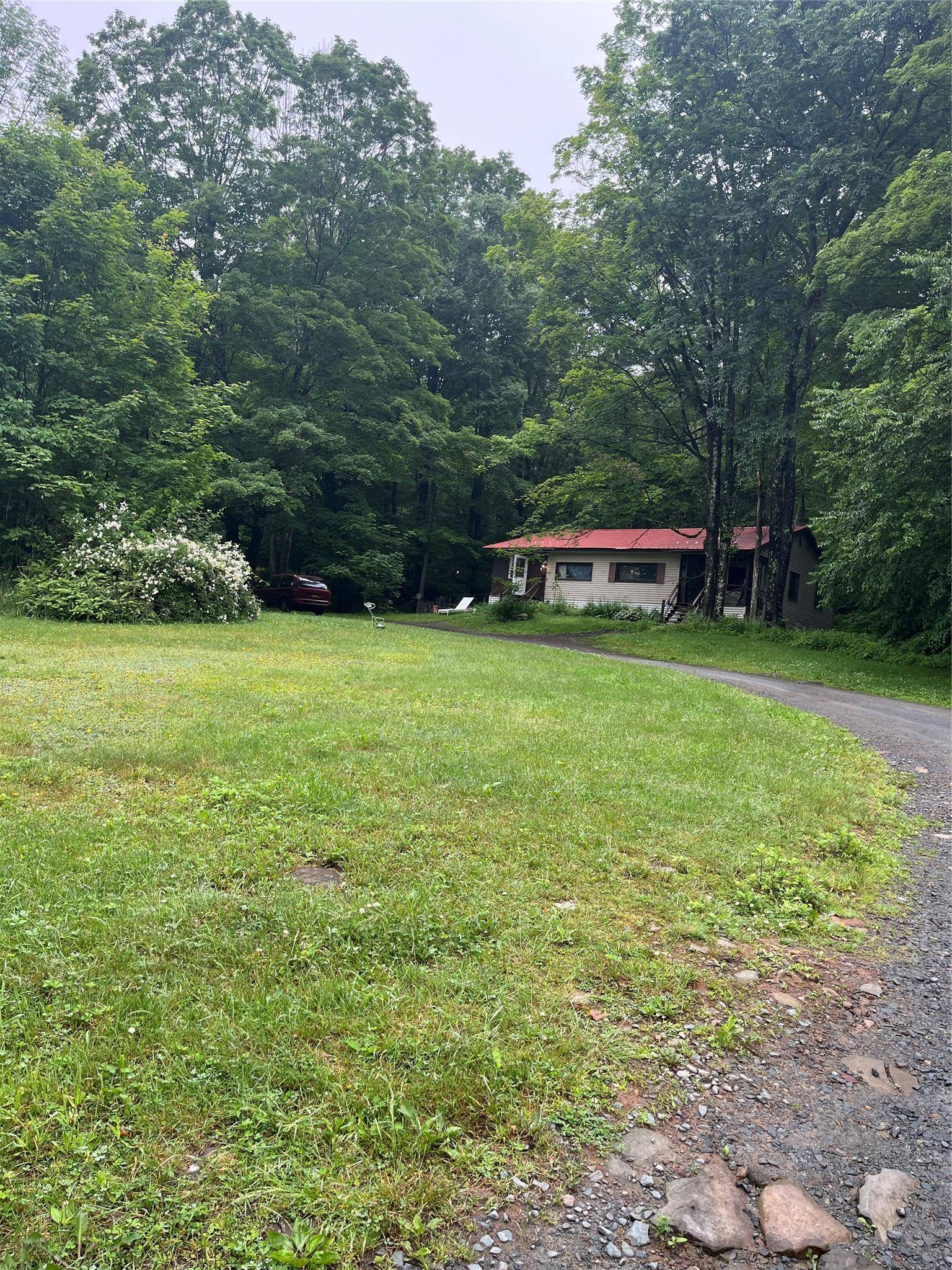 1546-1550 Shandelee RD, Youngsville, NY 12758