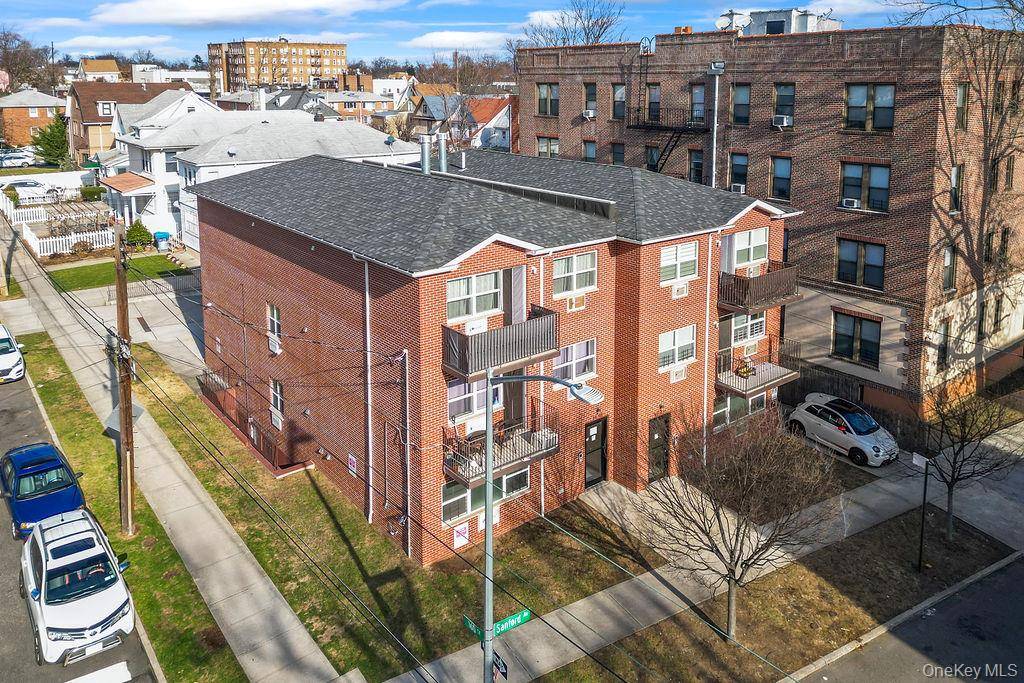 16003 Sanford AVE, Flushing, NY 11358