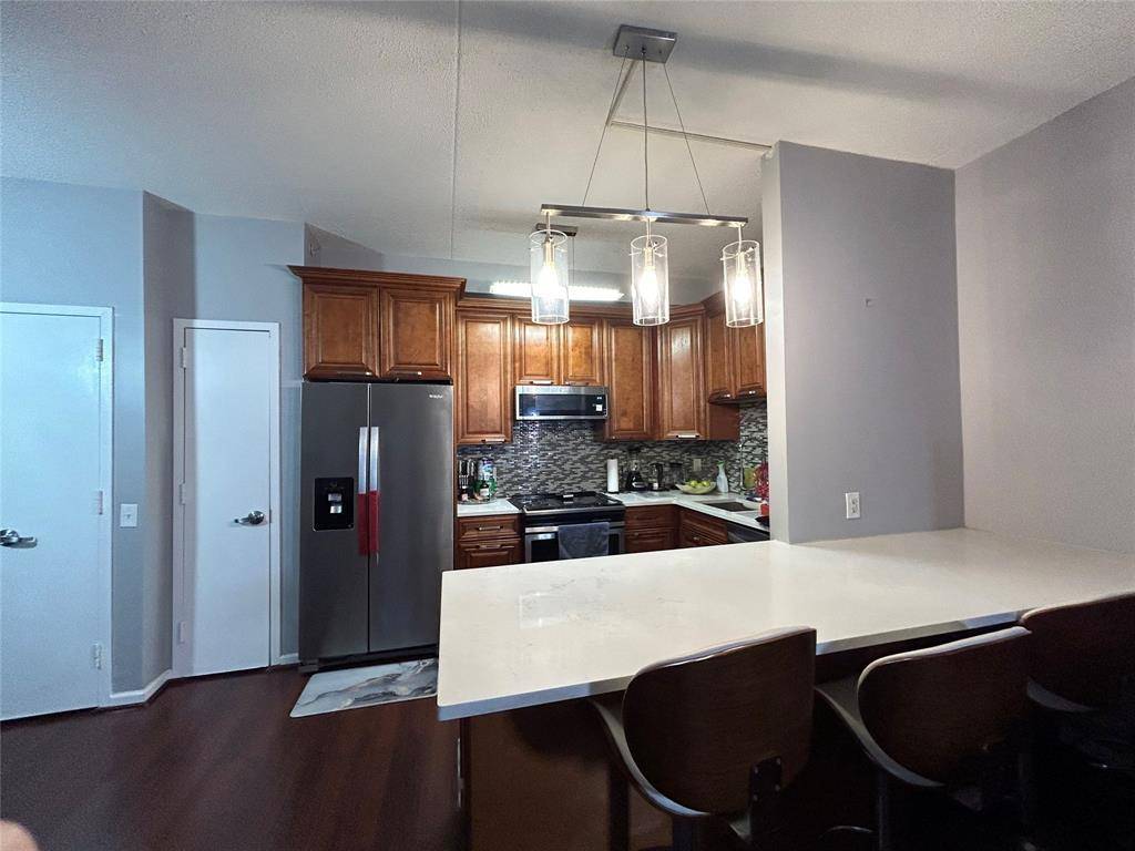 260 Beach 81st ST #6K, Far Rockaway, NY 11693