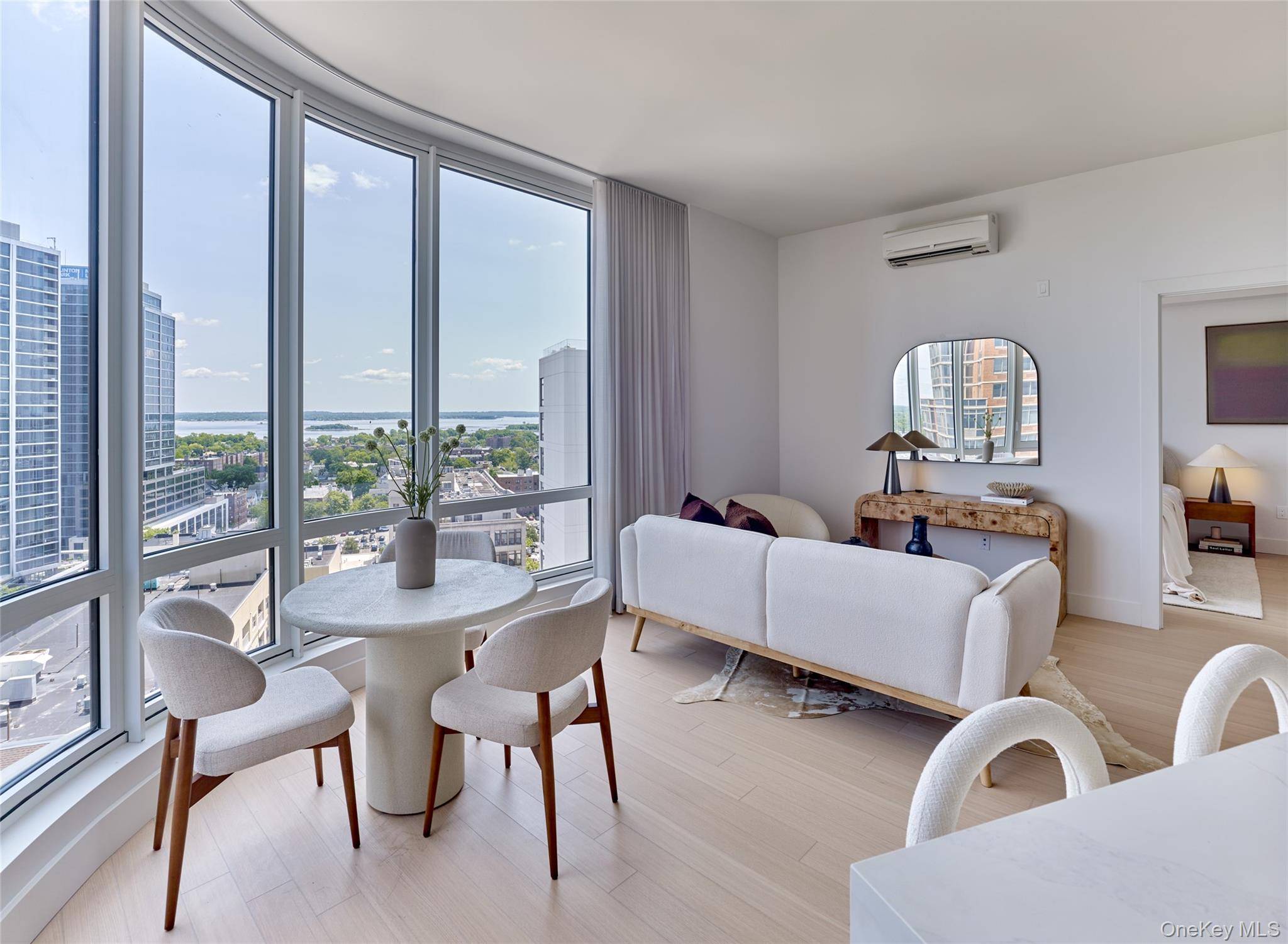 33 Westchester PL #22B, New Rochelle, NY 10801