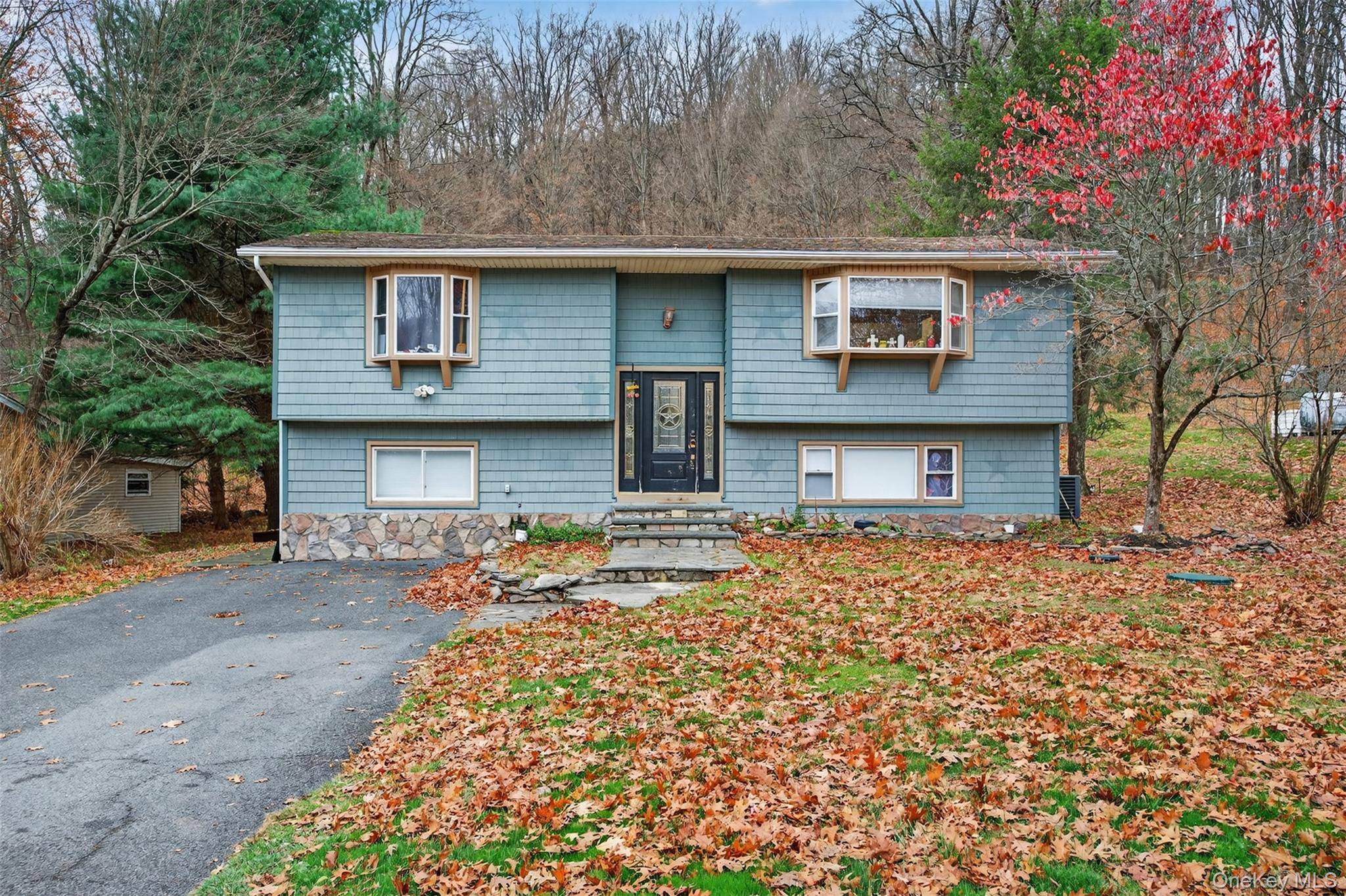 39 Peddler Hill RD, Blooming Grove, NY 10950