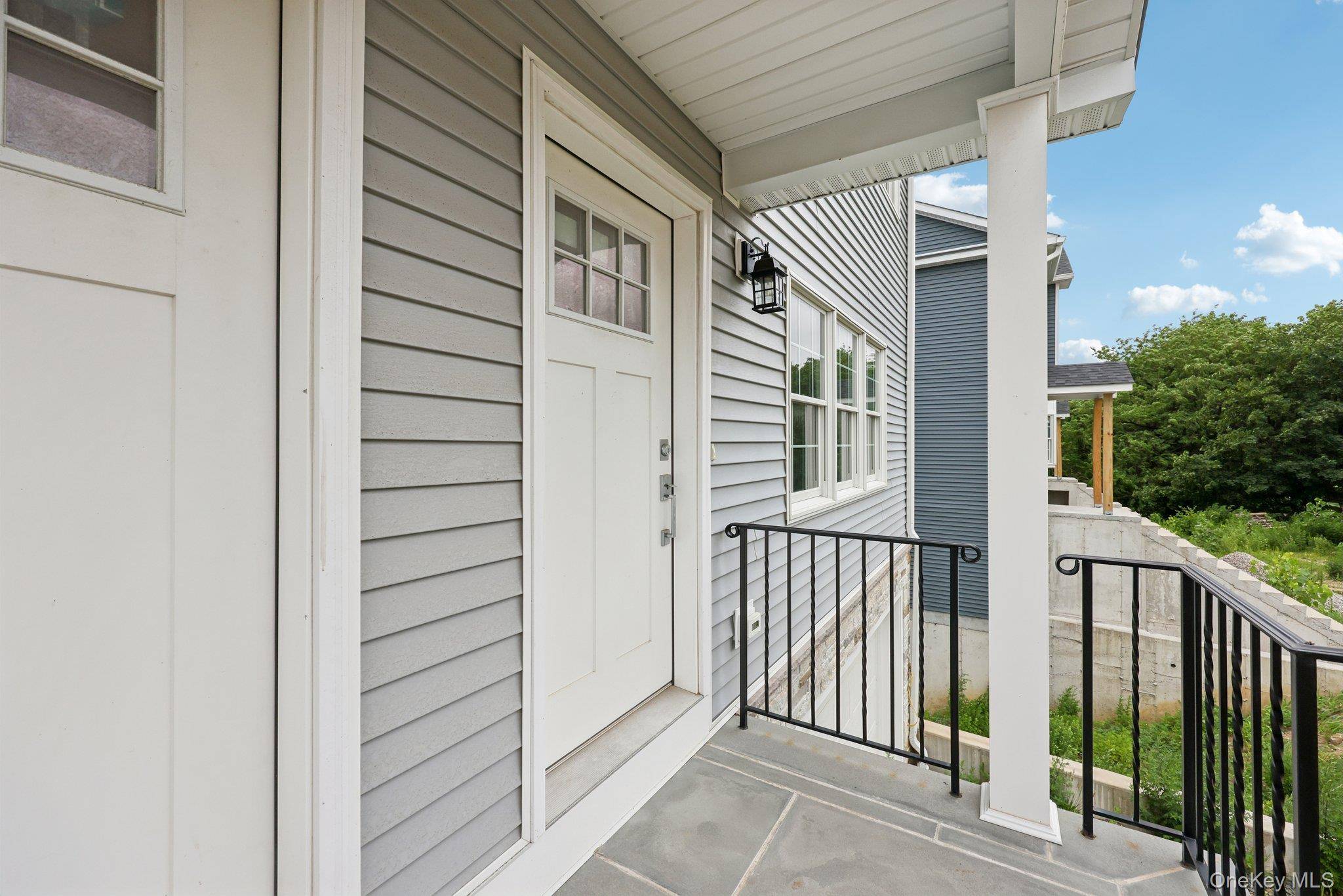 90 University AVE, Yonkers, NY 10704