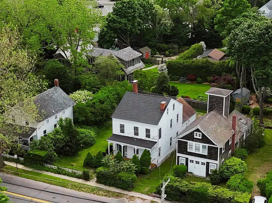 352 Main ST, Sag Harbor, NY 11963