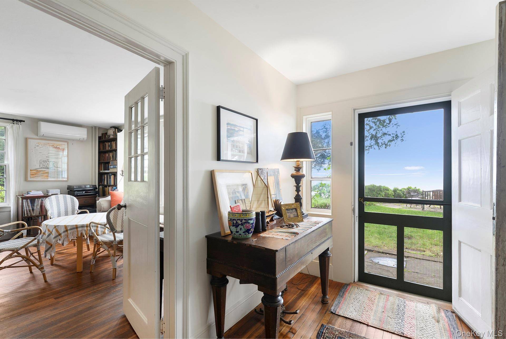 Address not disclosed, Peconic, NY 11958