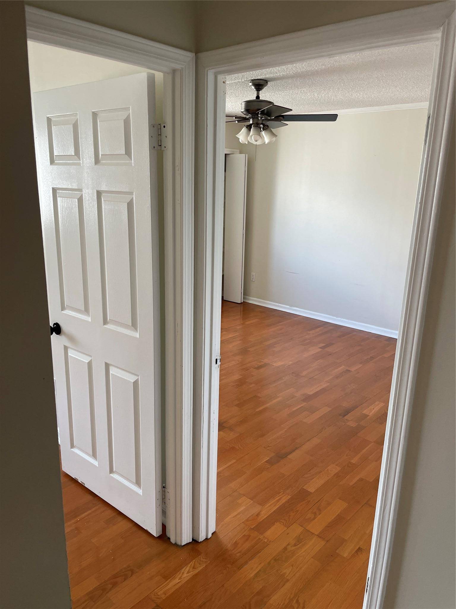 3220 Fairfield AVE #6D, Bronx, NY 10463
