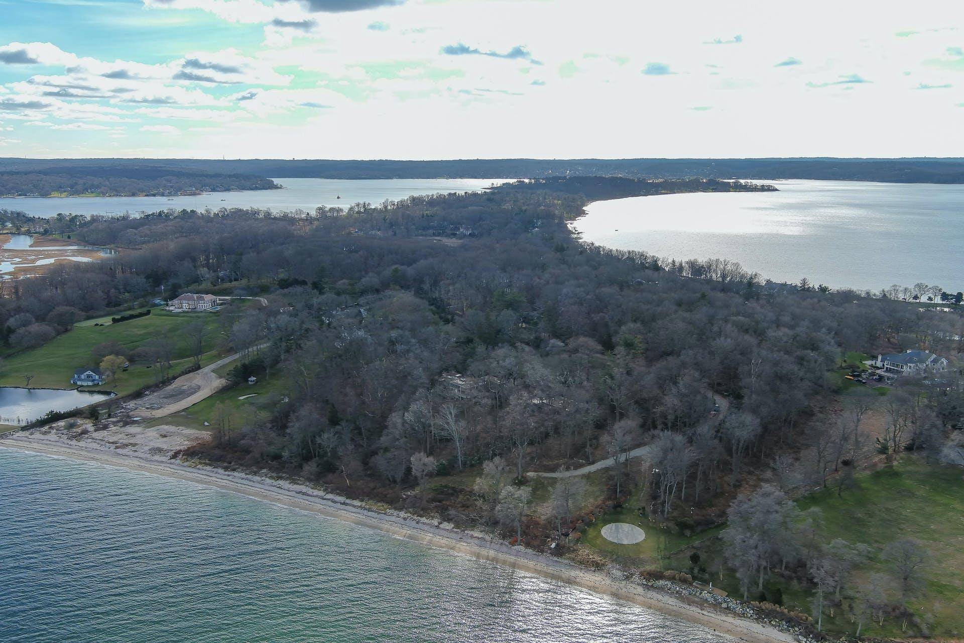 145 Centre Island RD, Centre Island, NY 11771