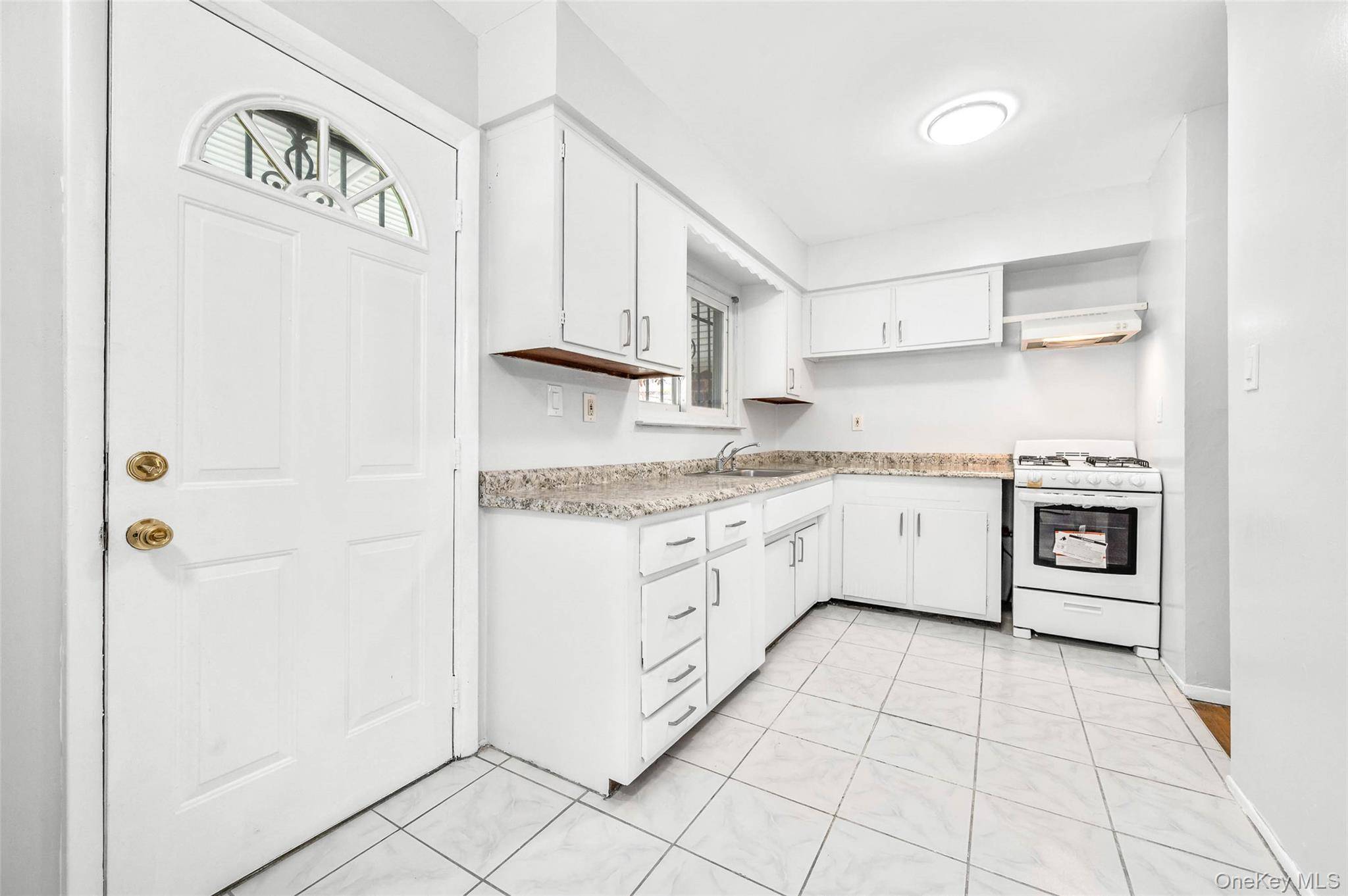 132-20 Farmers BLVD, Saint Albans, NY 11434