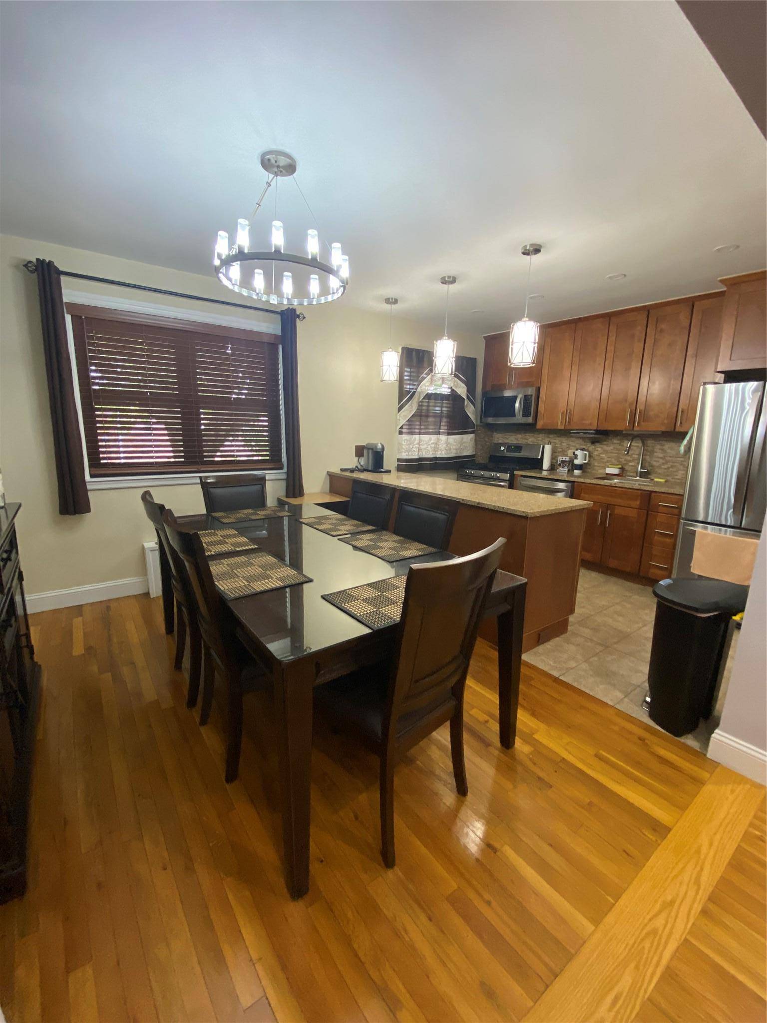 8011 Shore Pkwy #287, Howard Beach, NY 11414