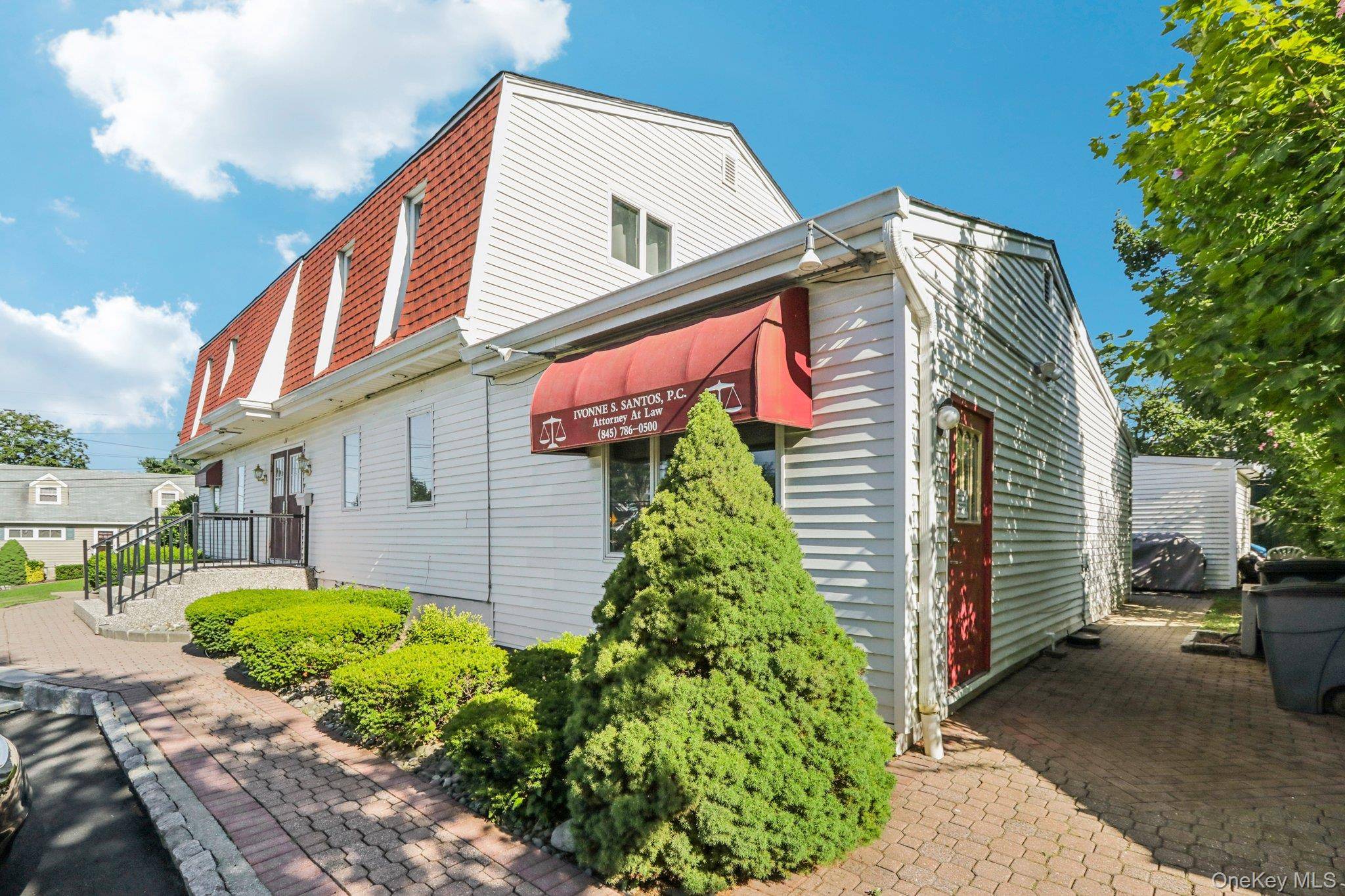 11 Ramapo RD, Garnerville, NY 10923