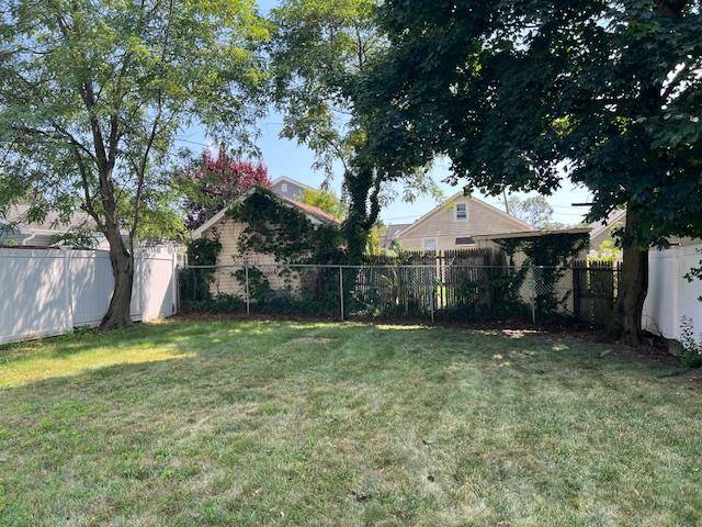 87 W Clinton AVE, Roosevelt, NY 11575