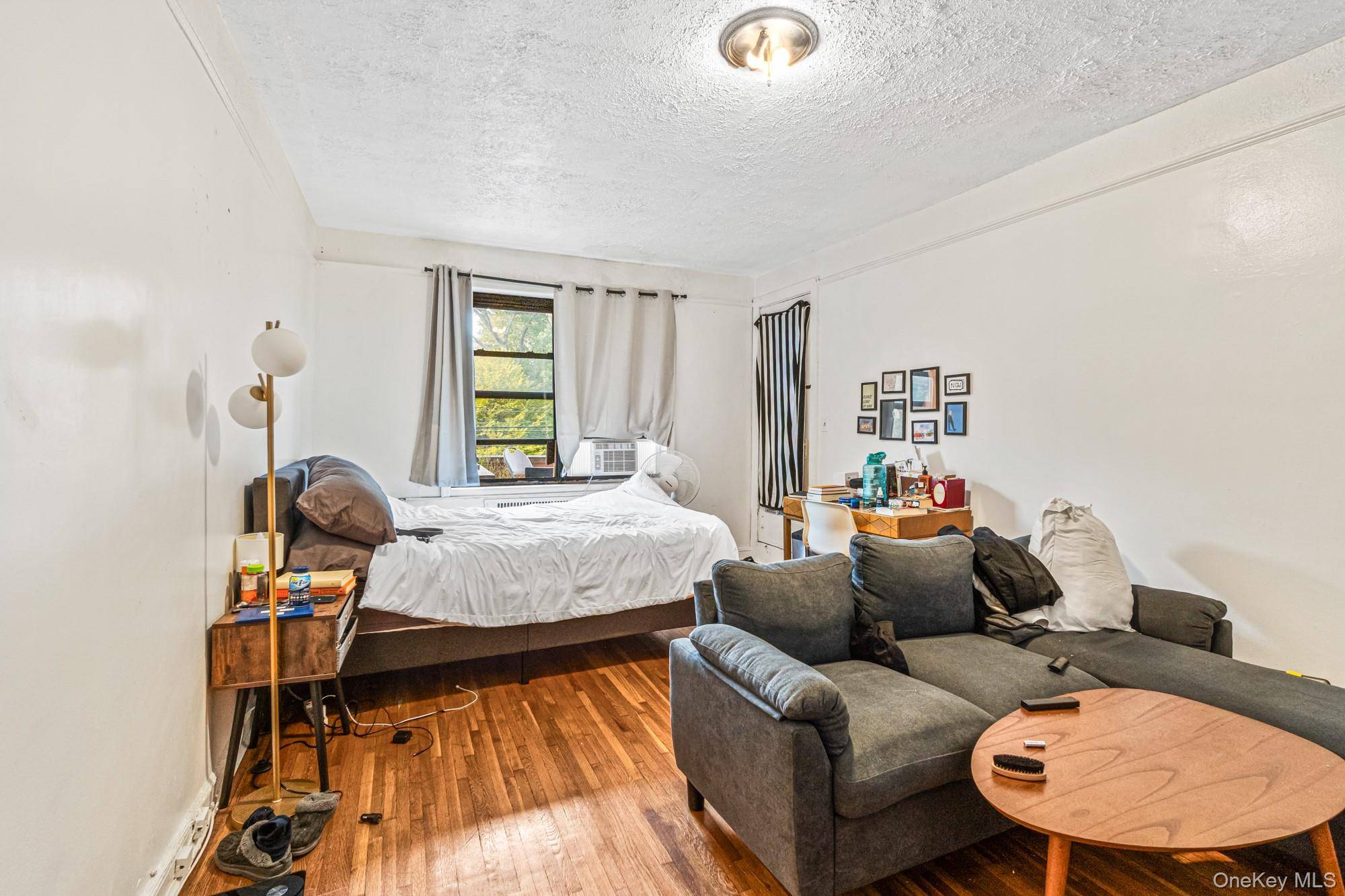 165-20 Highland Ave #201, Jamaica, NY 11432