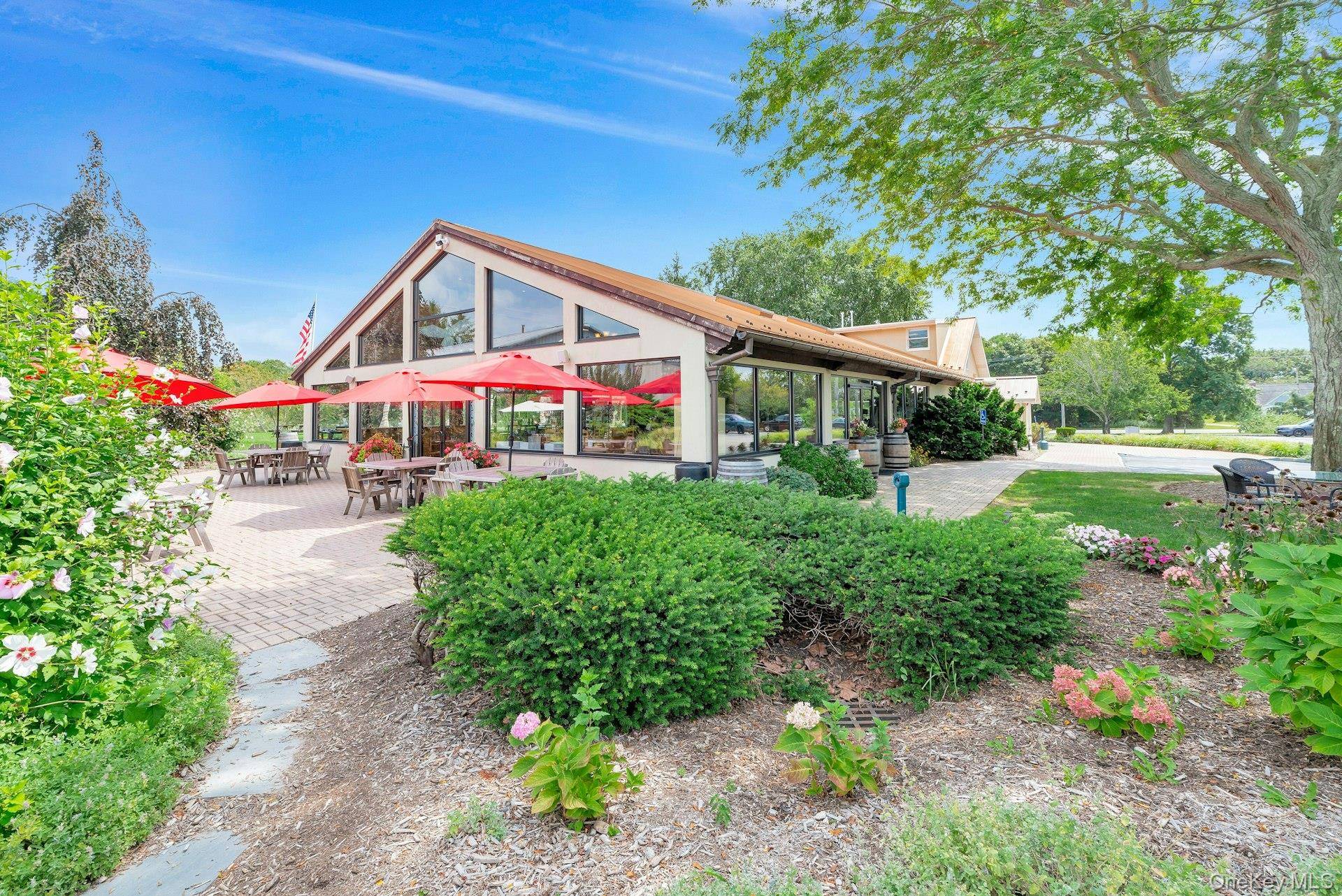 44075 Route 25, Peconic, NY 11971