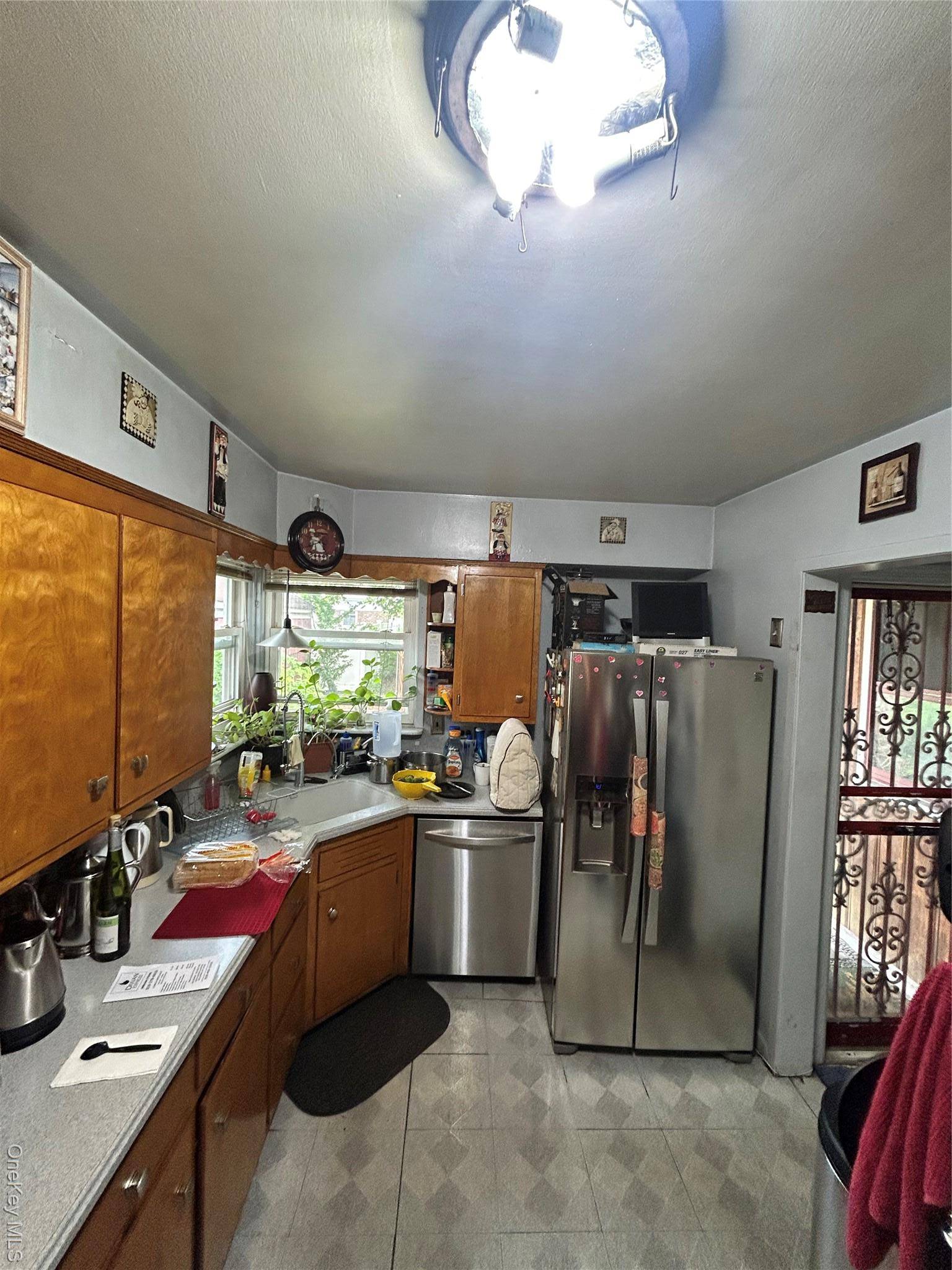 355 Jerusalem AVE, Hempstead, NY 11550