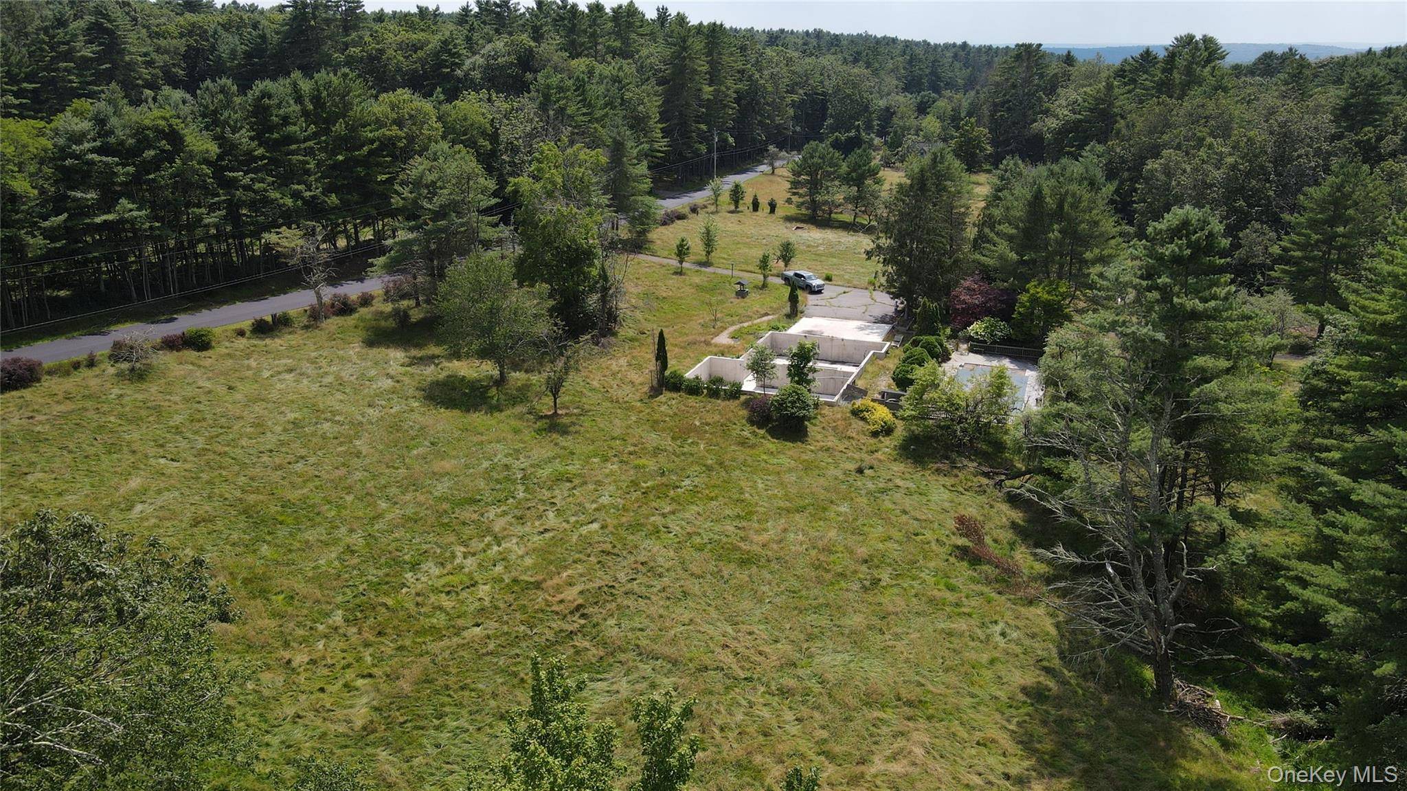 259 Lackawaxen RD, Narrowsburg, NY 12764