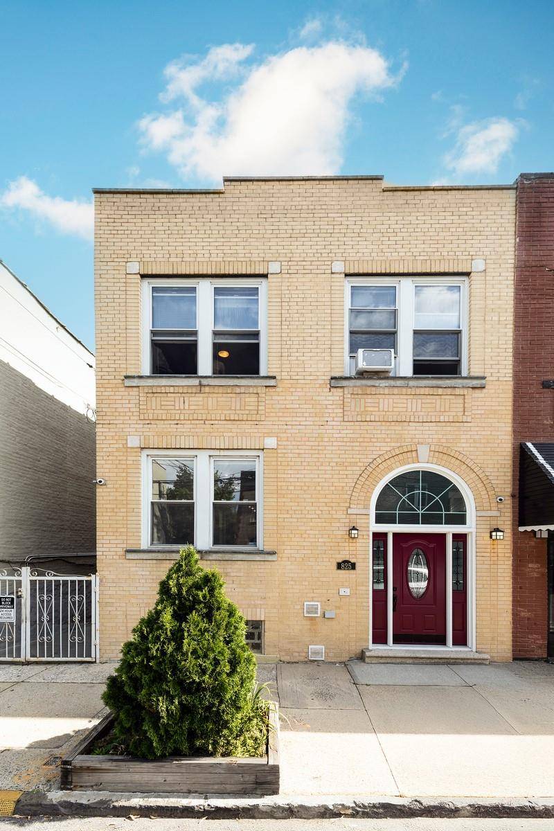 825 E 230th ST, Bronx, NY 10466