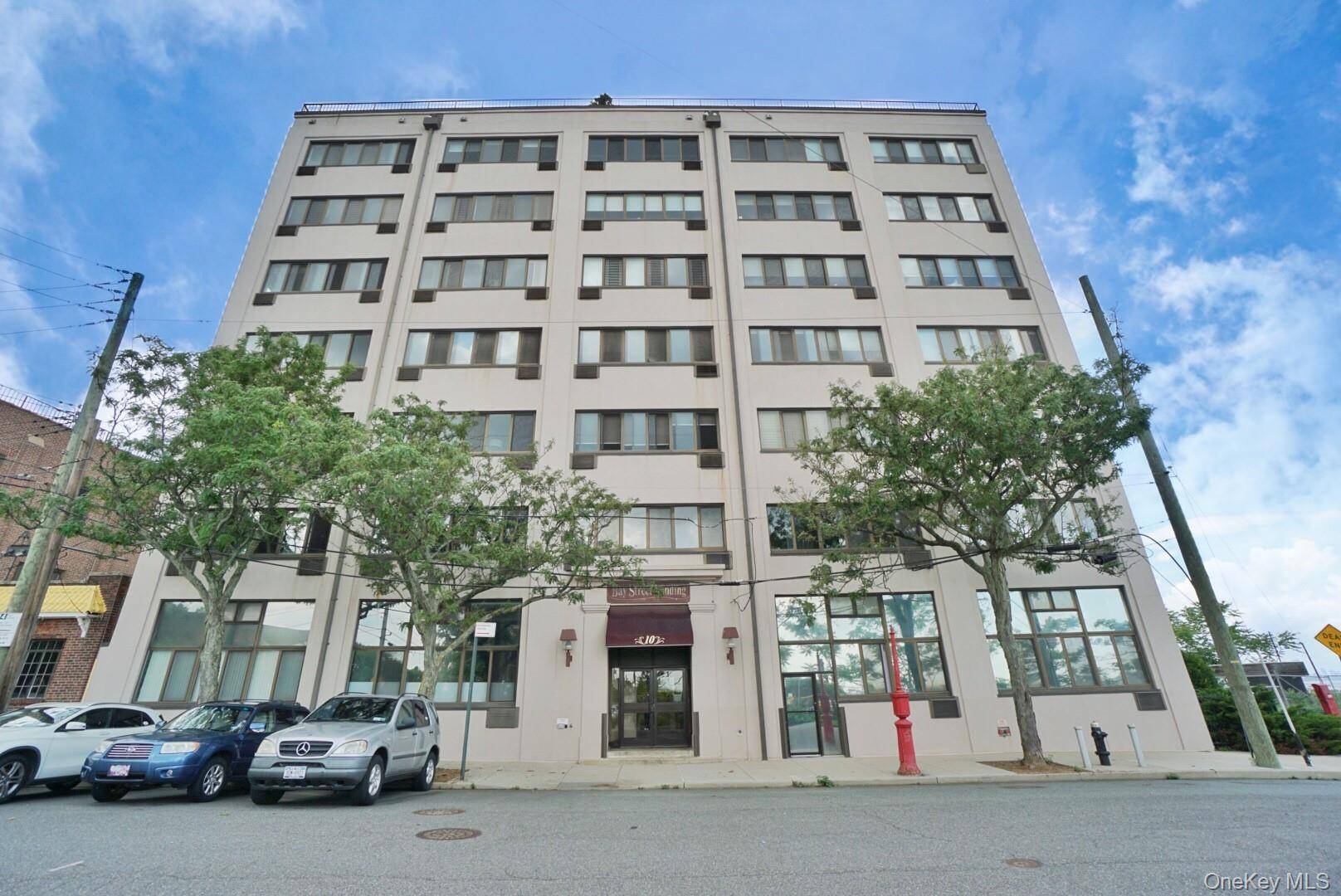 10 Bay Street Landing #5G, Staten Island, NY 10301