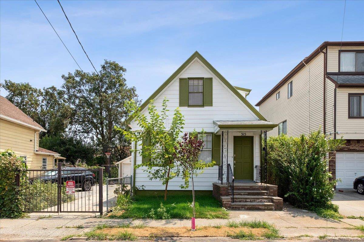 315 Oder AVE, Staten Island, NY 10304
