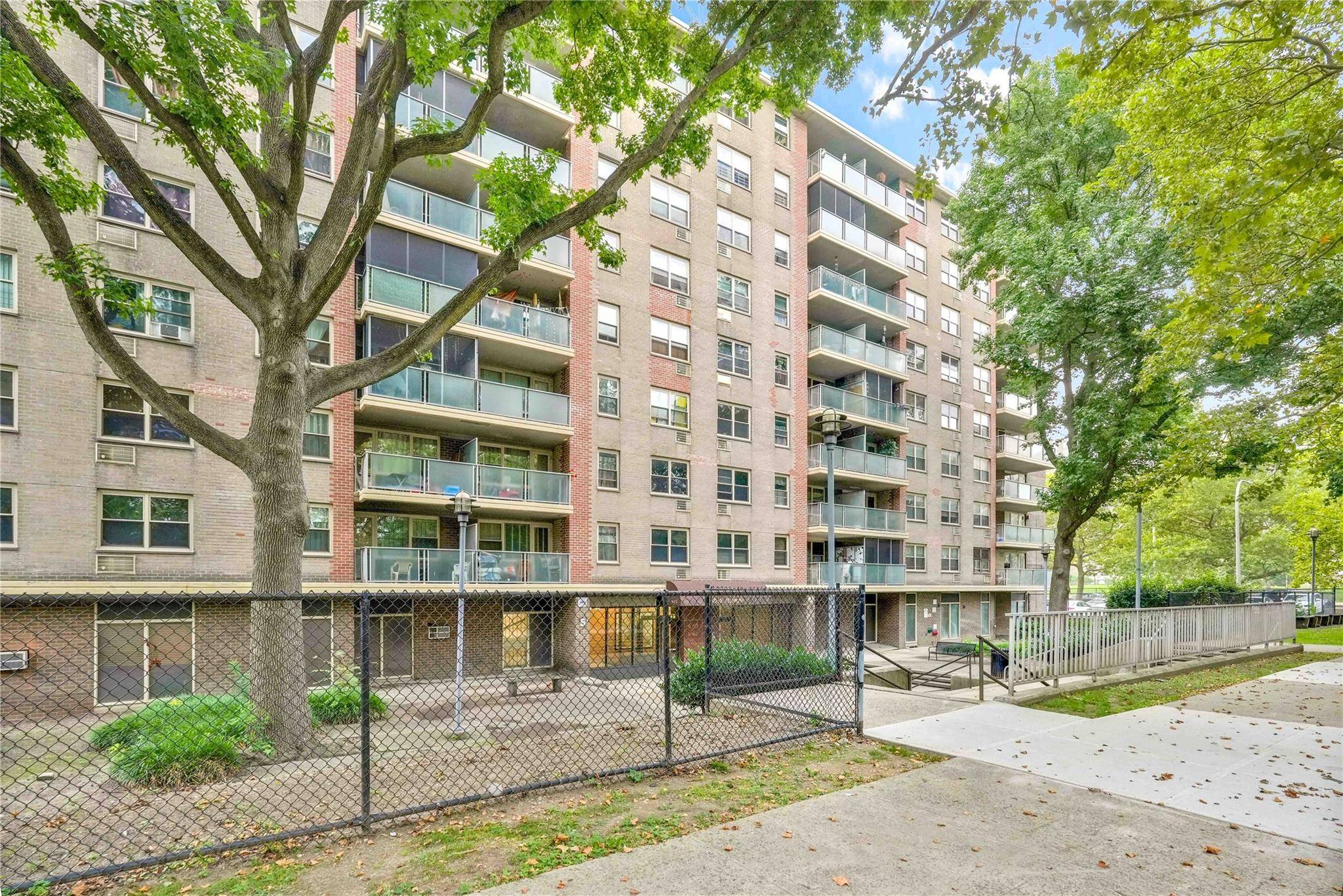 1065 Vermont ST #4F, Brooklyn, NY 11207