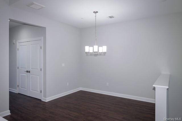 104 Sutton CT #104, Mount Sinai, NY 11766