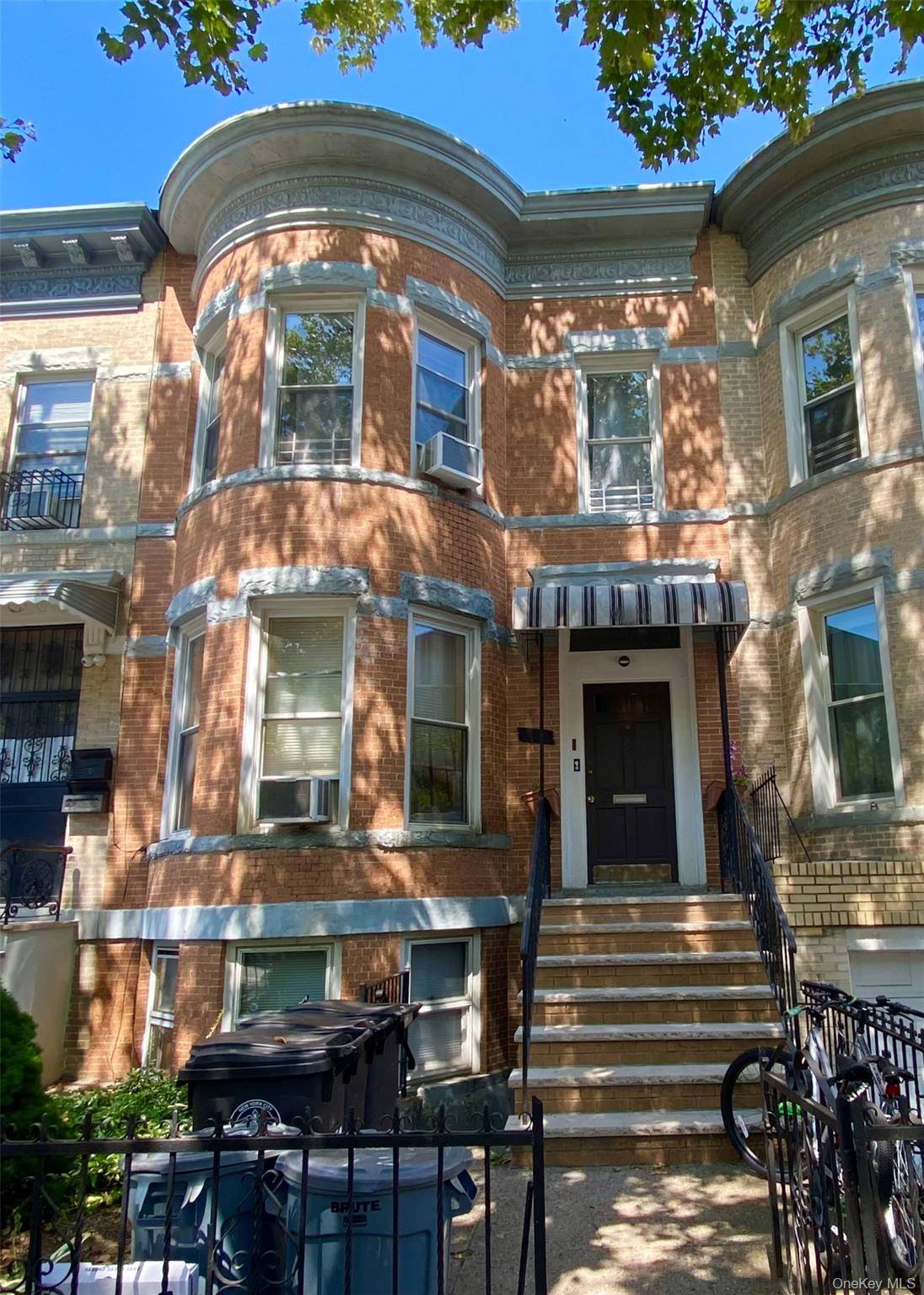 561 72nd ST, Brooklyn, NY 11209