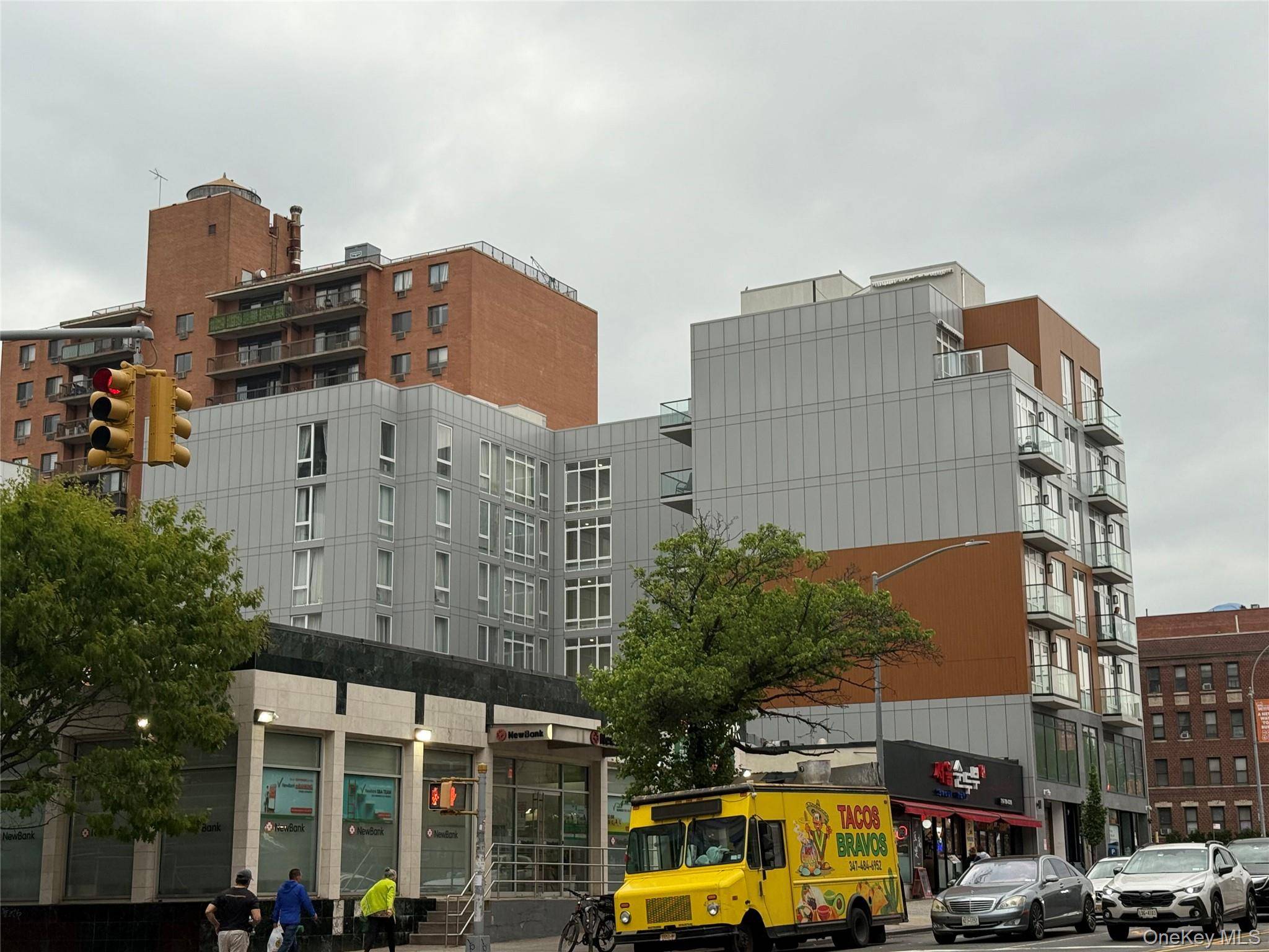 146-17 Northern BLVD #2nd Fl, Flushing, NY 11354