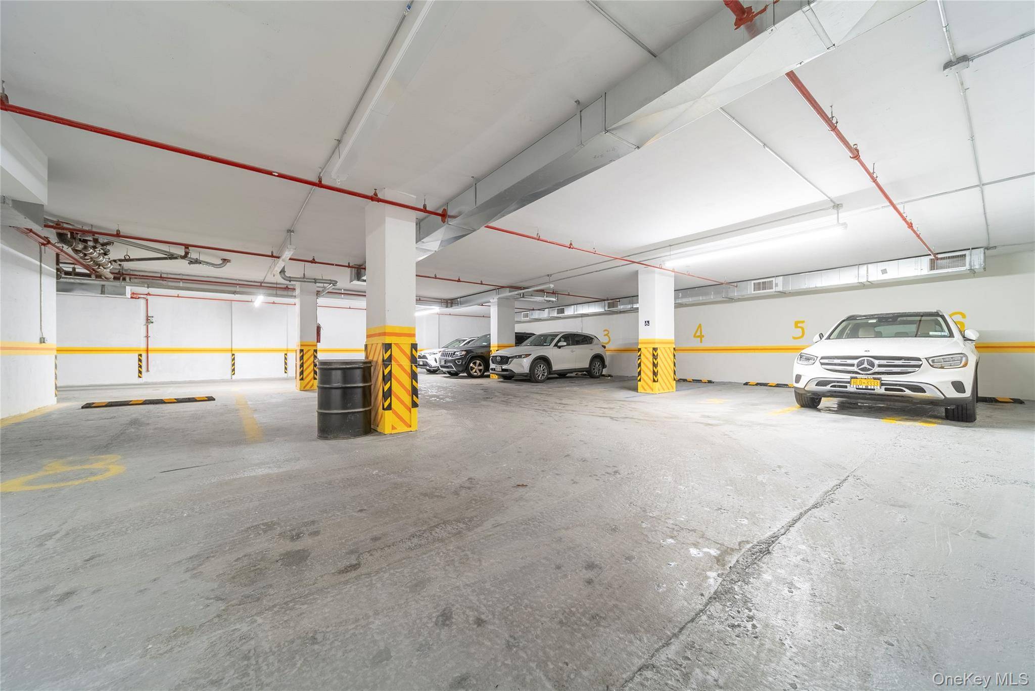 124-28 Queens BLVD #4D, Kew Gardens, NY 11415