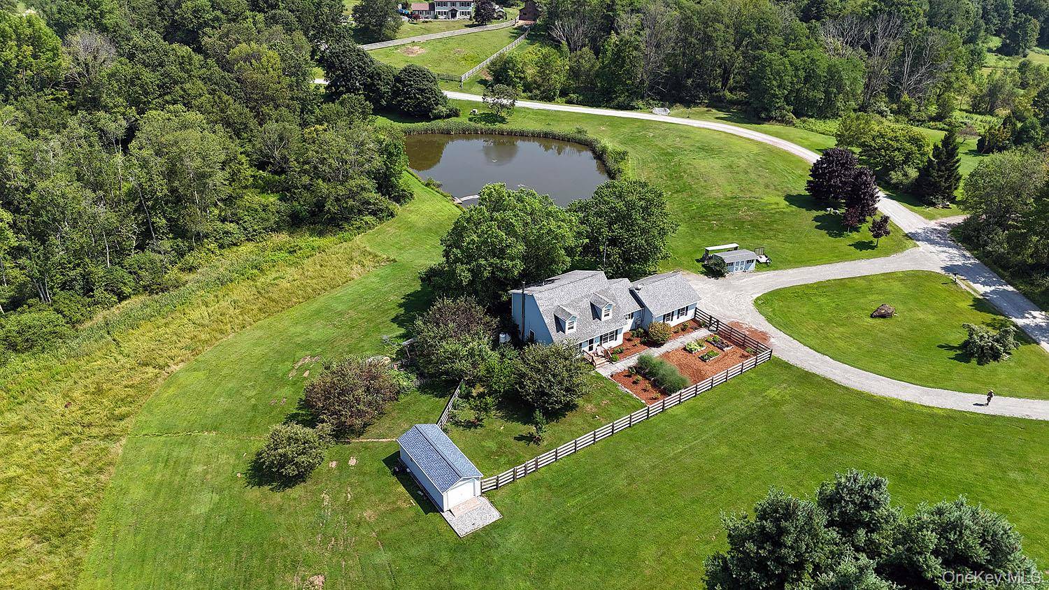 59 Delaware DR, Call Listing Agent, PA 18415