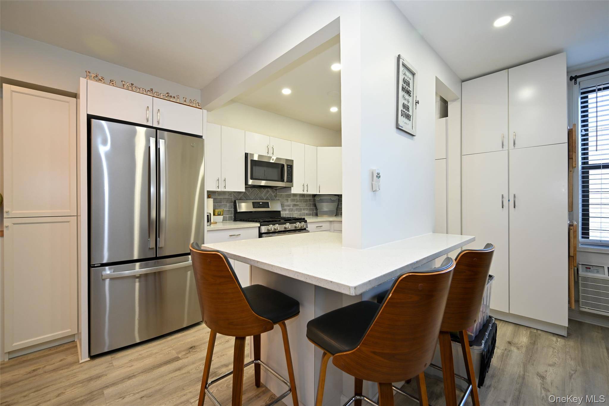 108-05 Astoria BLVD #1B, Astoria, NY 11369