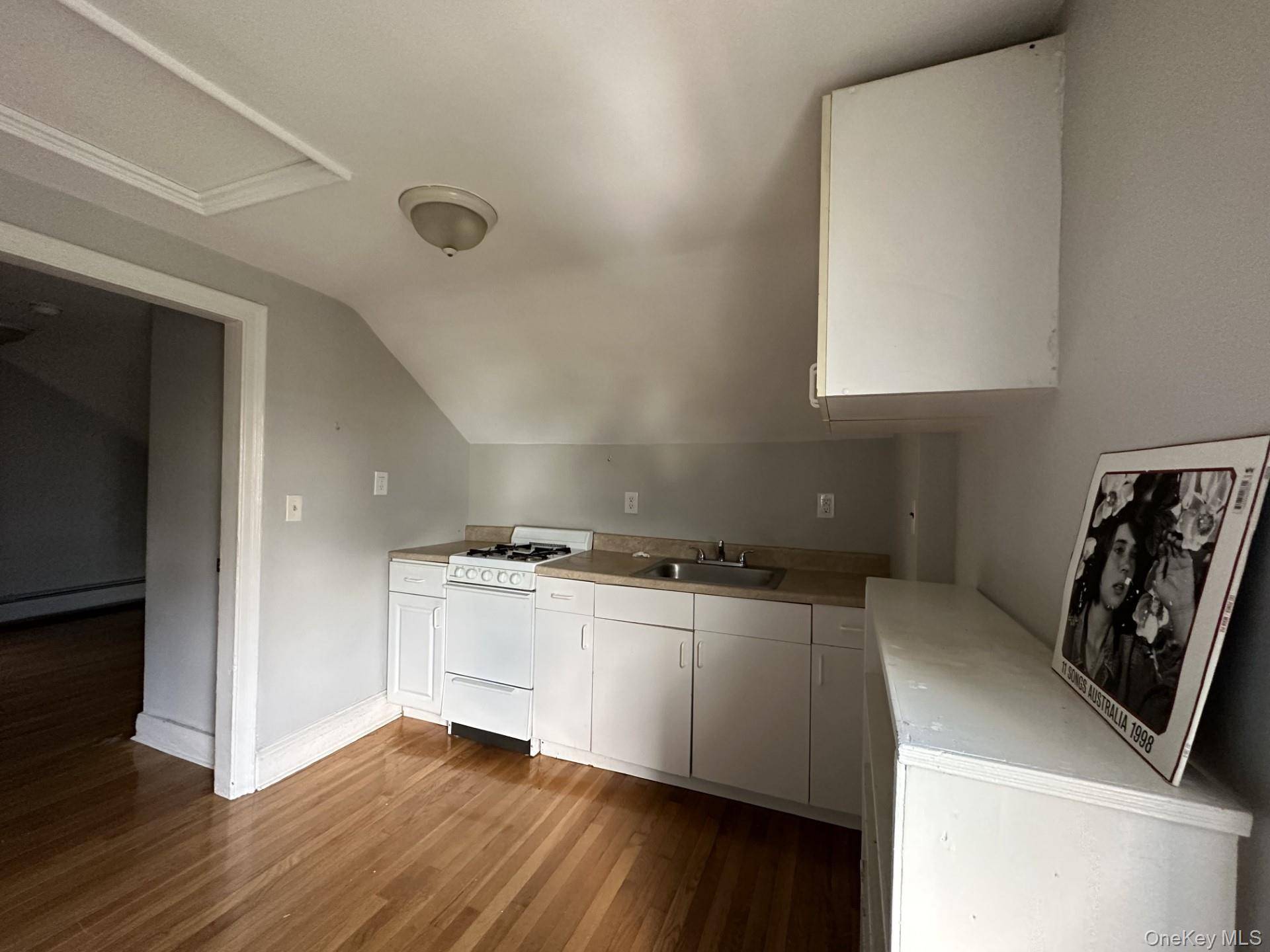 10 N Prospect ST, Nyack, NY 10960