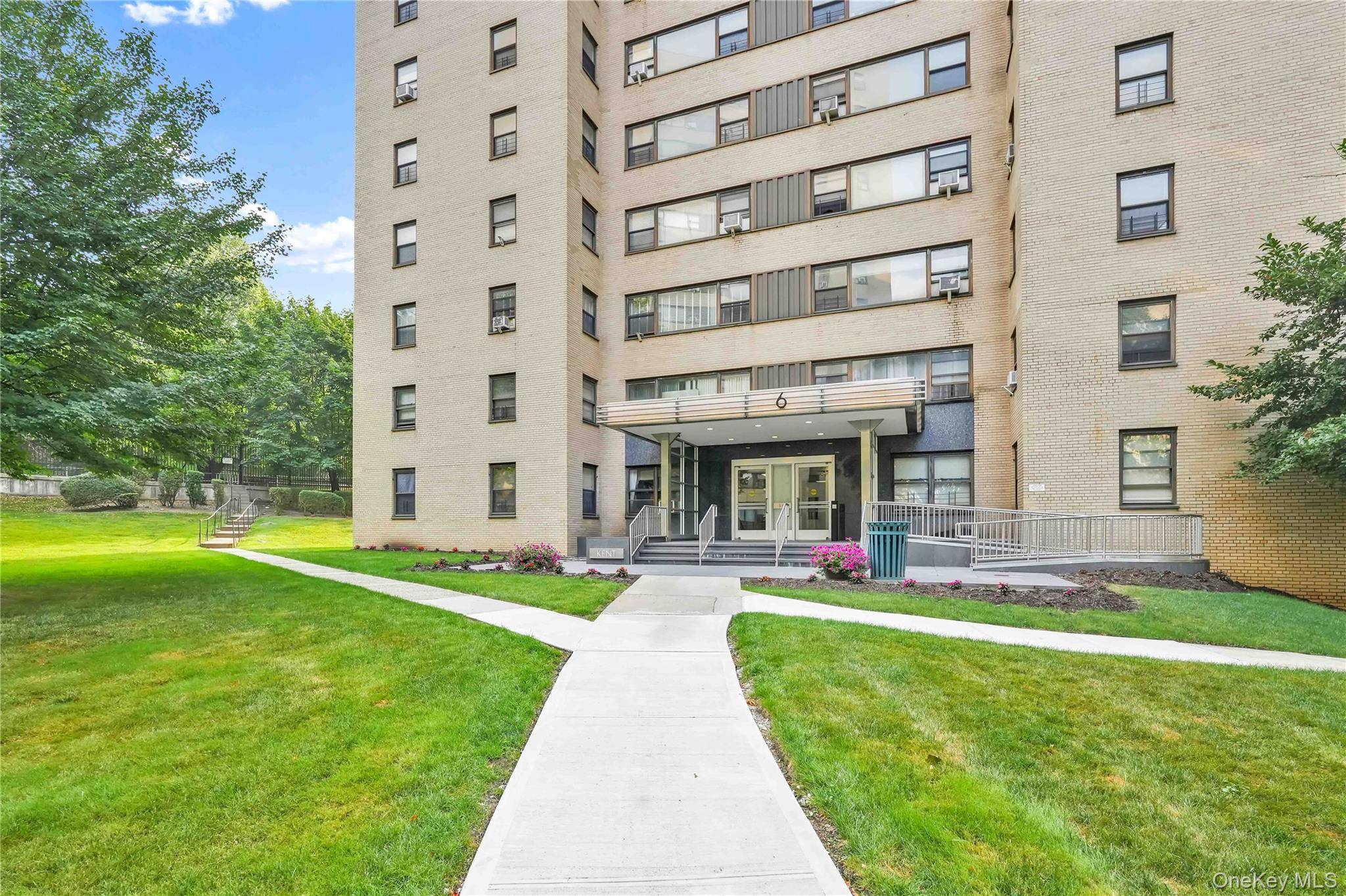 6 Fordham Hill OVAL #11G, Bronx, NY 10468