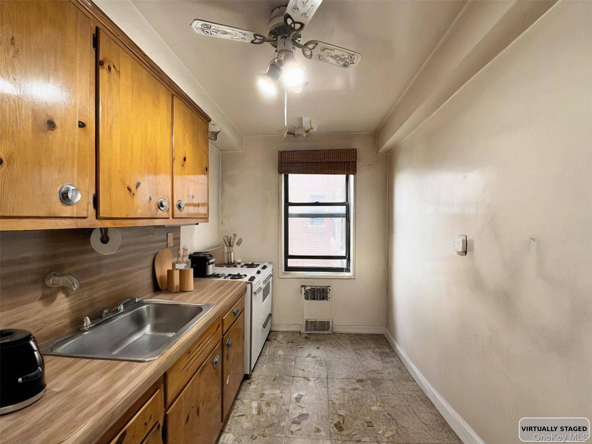 142-21 26th AVE #4F, Flushing, NY 11354
