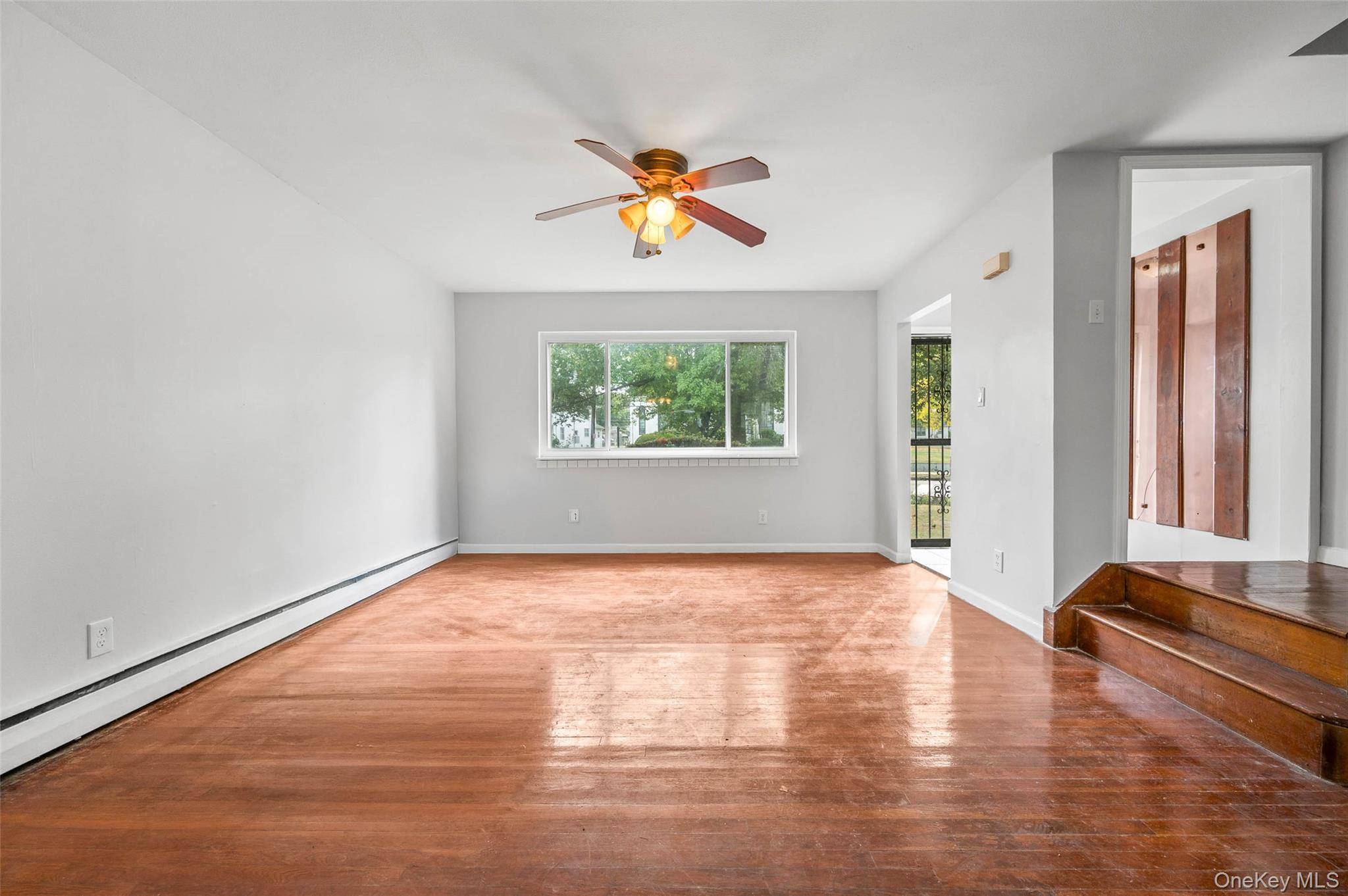 132-18 Farmers BLVD, Saint Albans, NY 11434