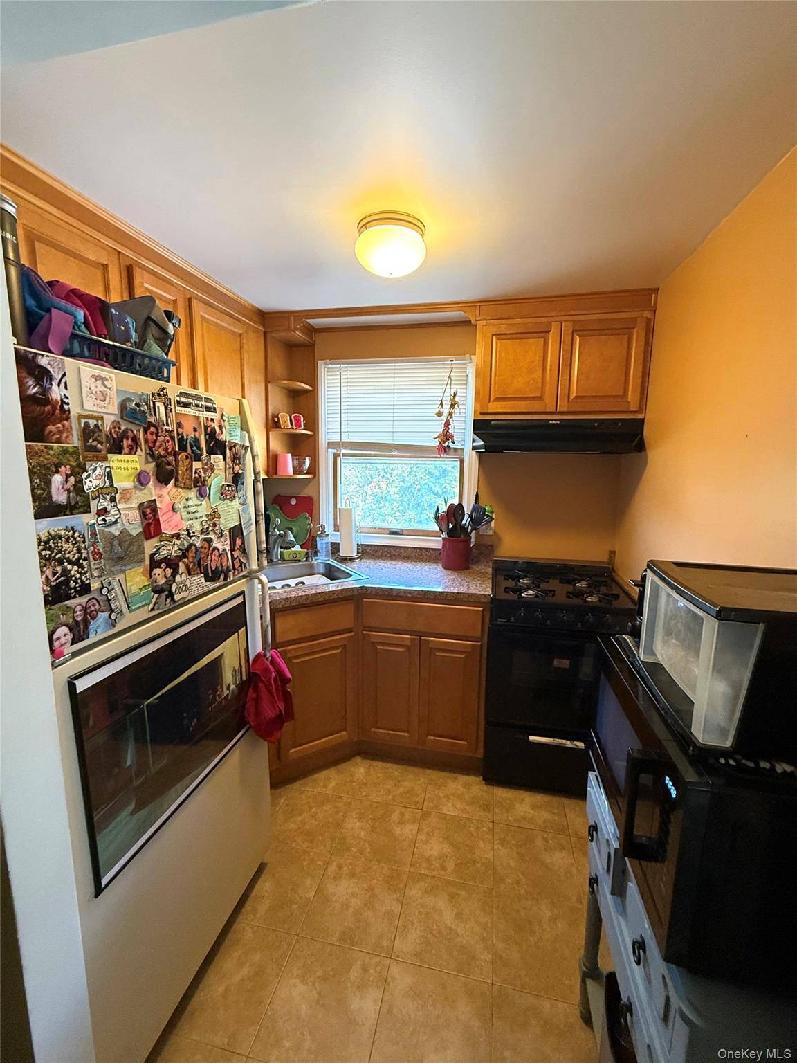 195 Clunie AVE #2, Yonkers, NY 10703