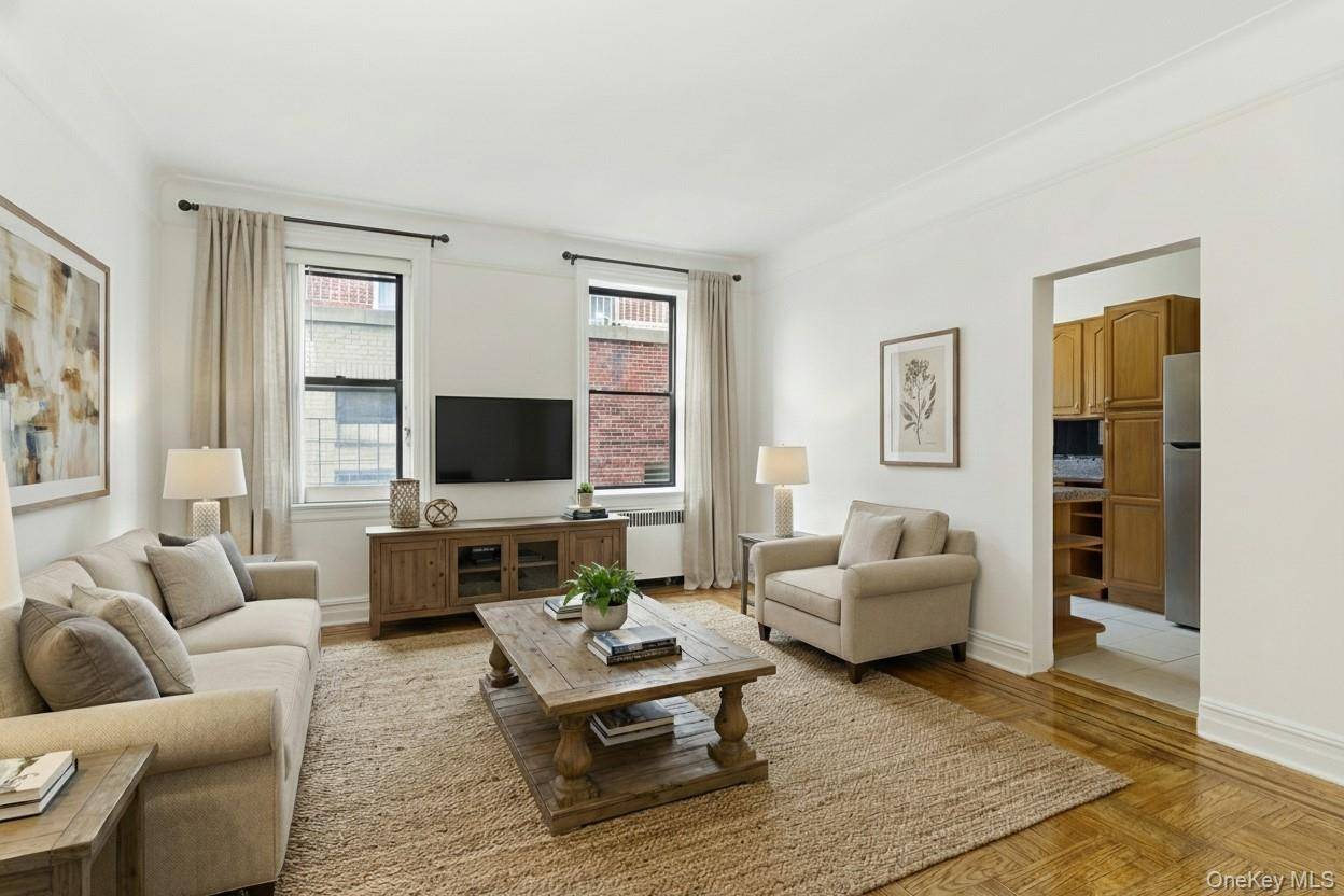 34-20 83rd ST #2D, Jackson Heights, NY 11372