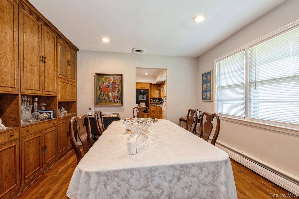 635 Hempstead AVE, West Hempstead, NY 11552