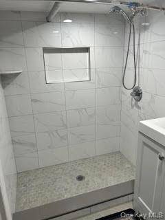 Address not disclosed, Jamaica, NY 11433