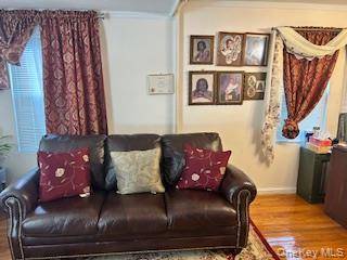 Address not disclosed, Jamaica, NY 11433