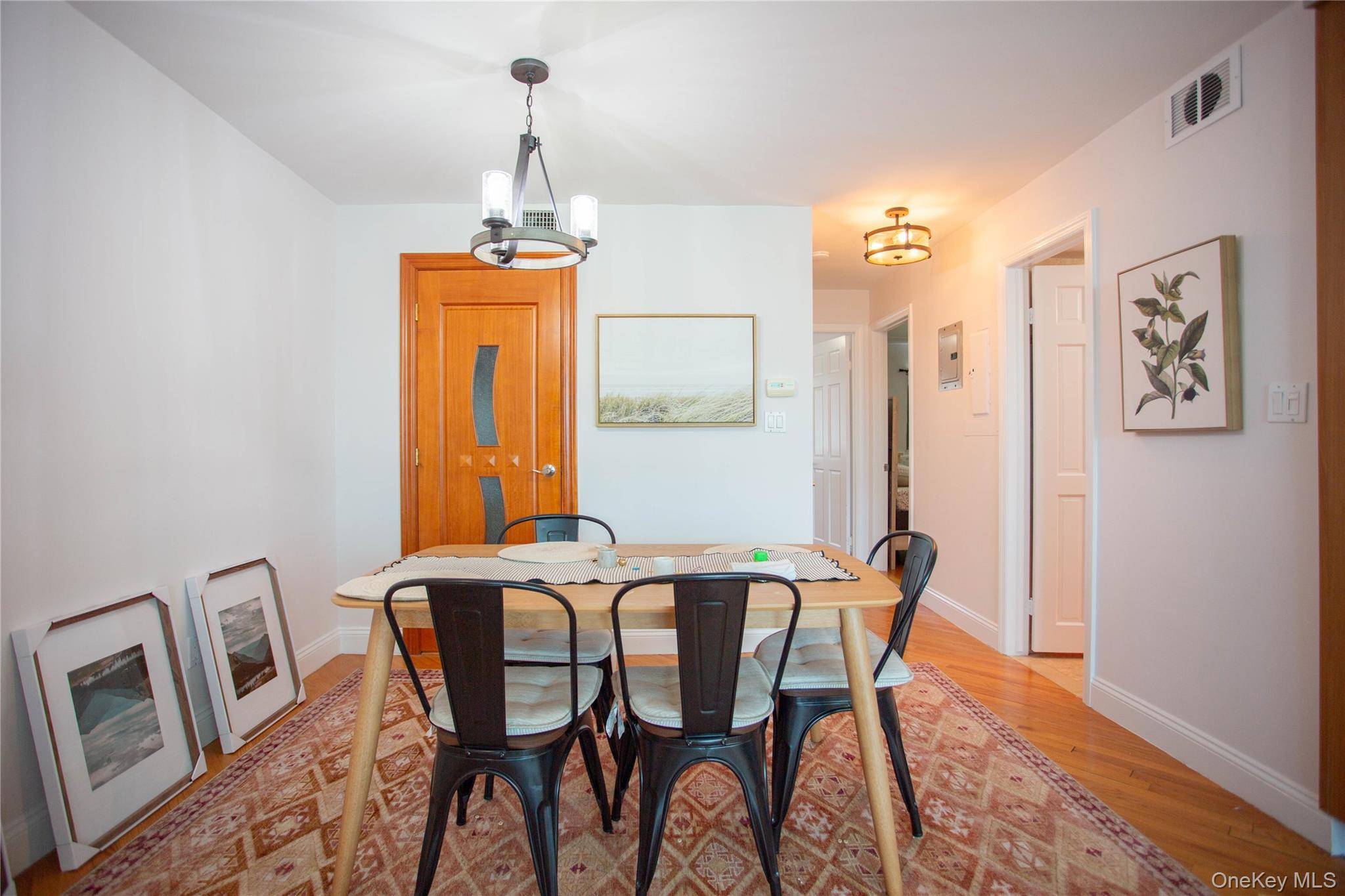 521 W Broadway #B, Long Beach, NY 11561